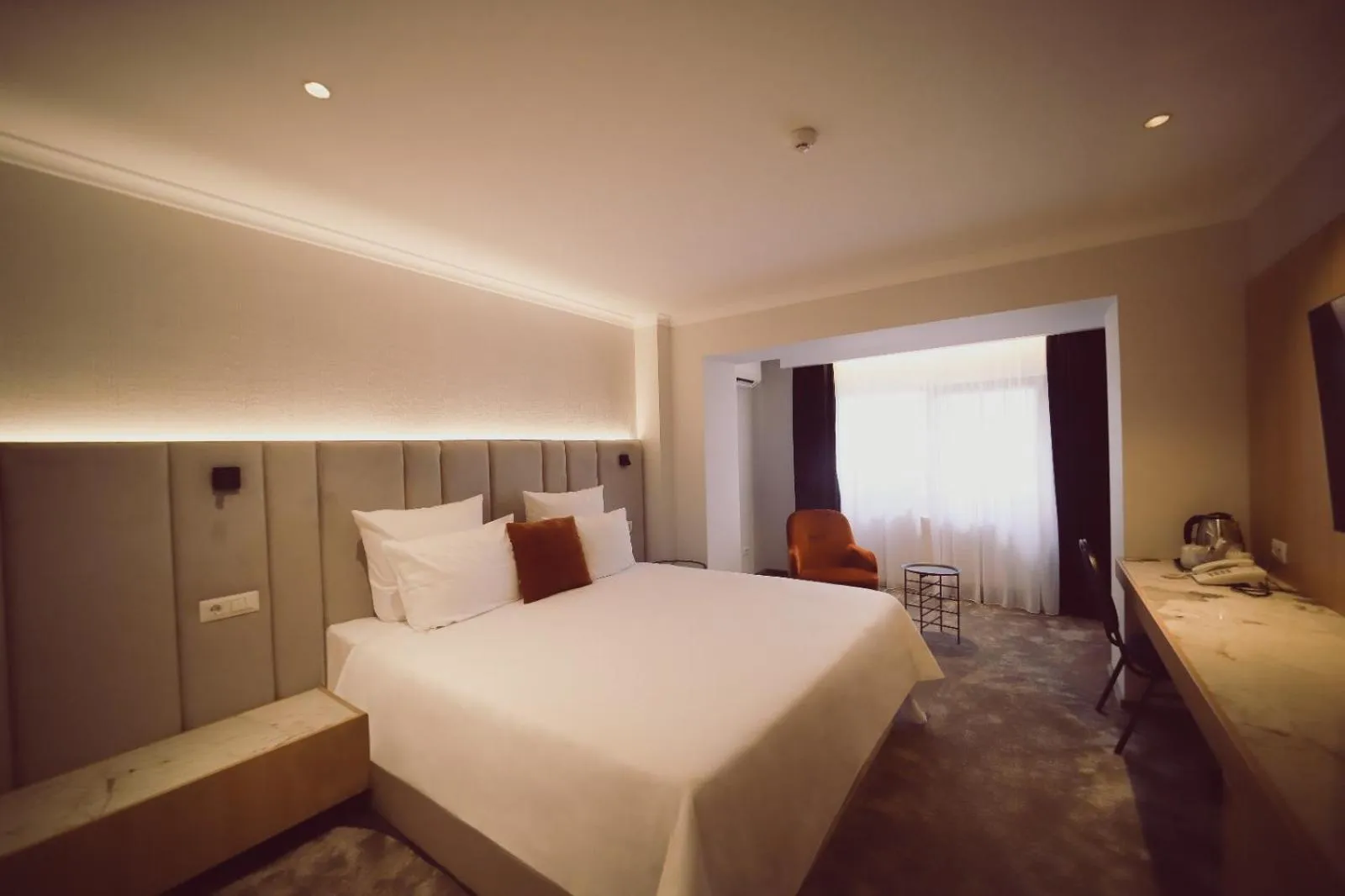 Photo of the whole room, Bed in Hotel Dumbrava