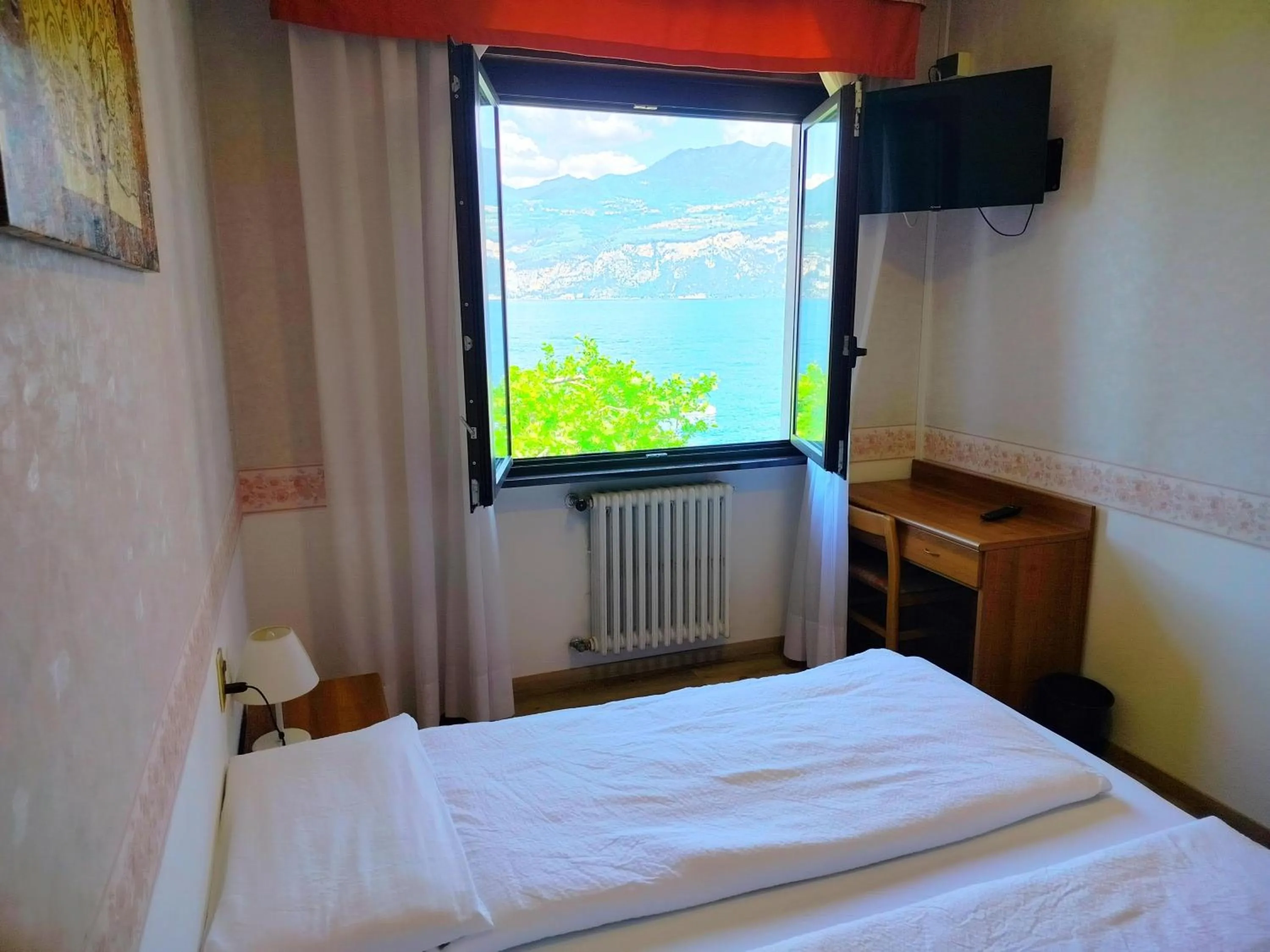 Photo of the whole room, Bed in Hotel S.Maria