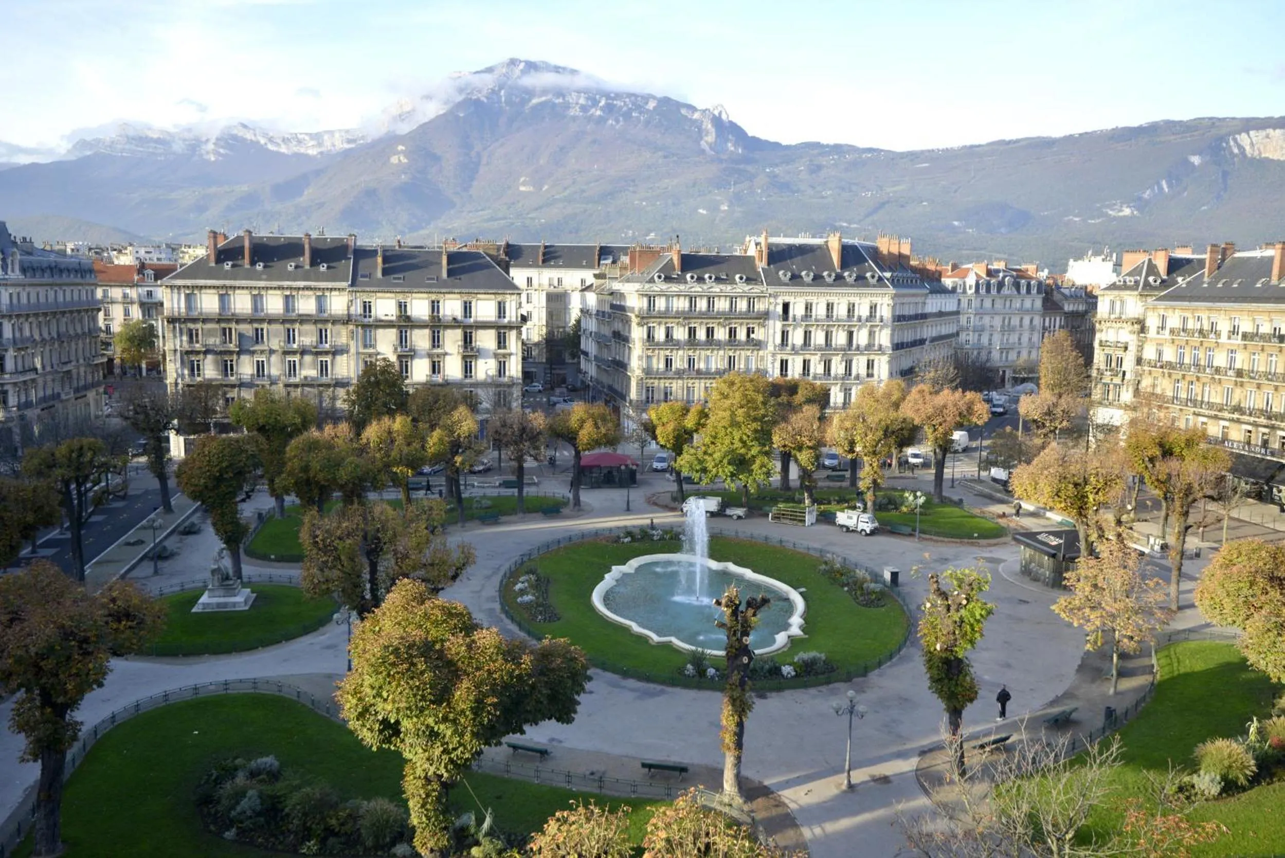 Area and facilities in Hôtel d’Angleterre Grenoble Hyper-Centre