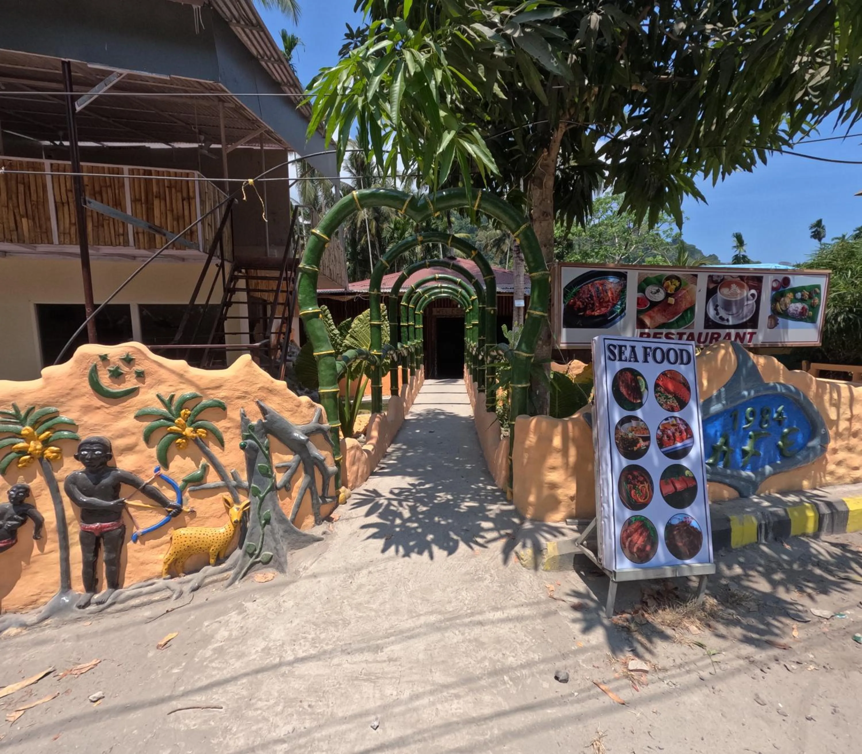 Restaurant/places to eat in Havelock Farms Resort