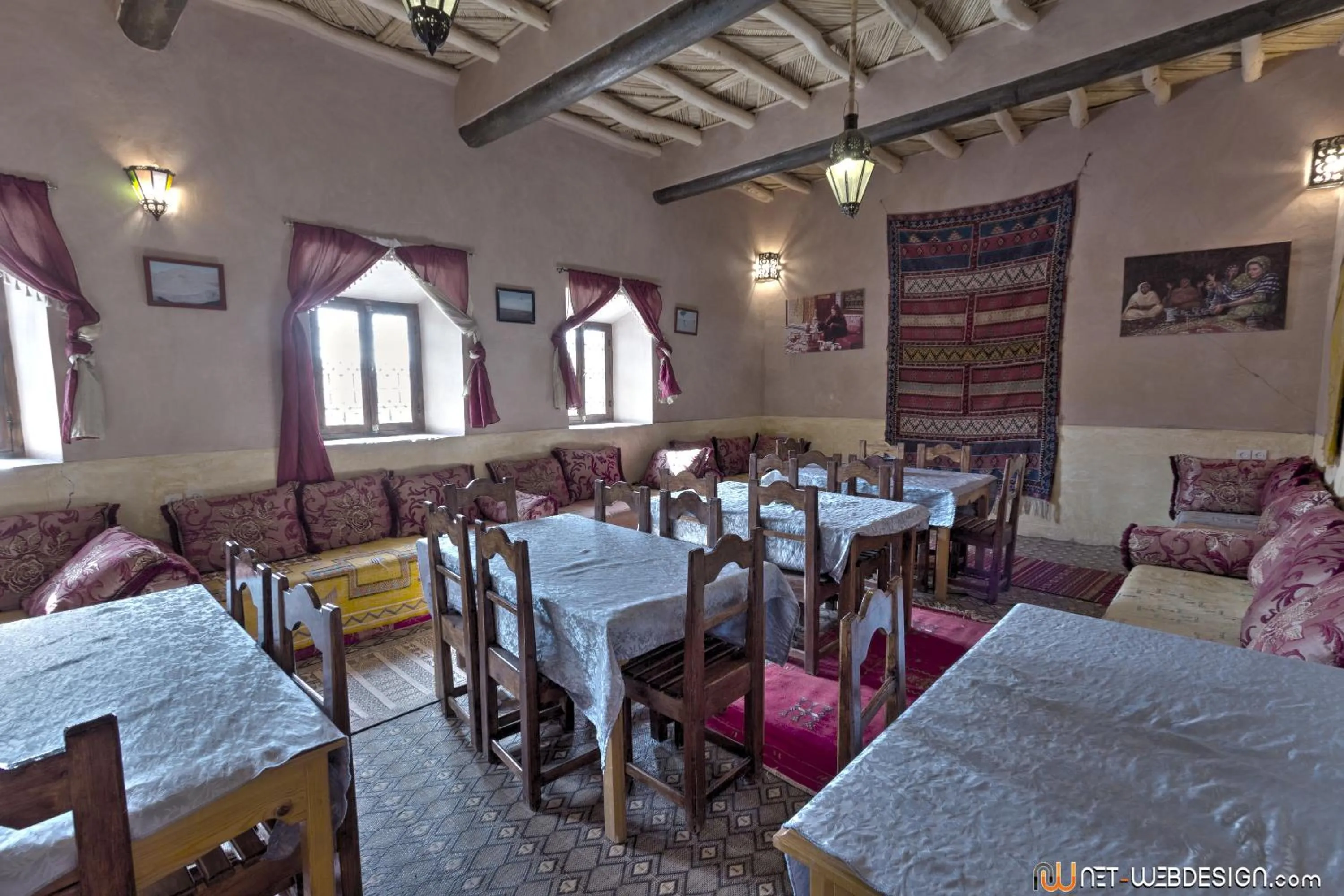 Restaurant/places to eat in Kasbah Ounila