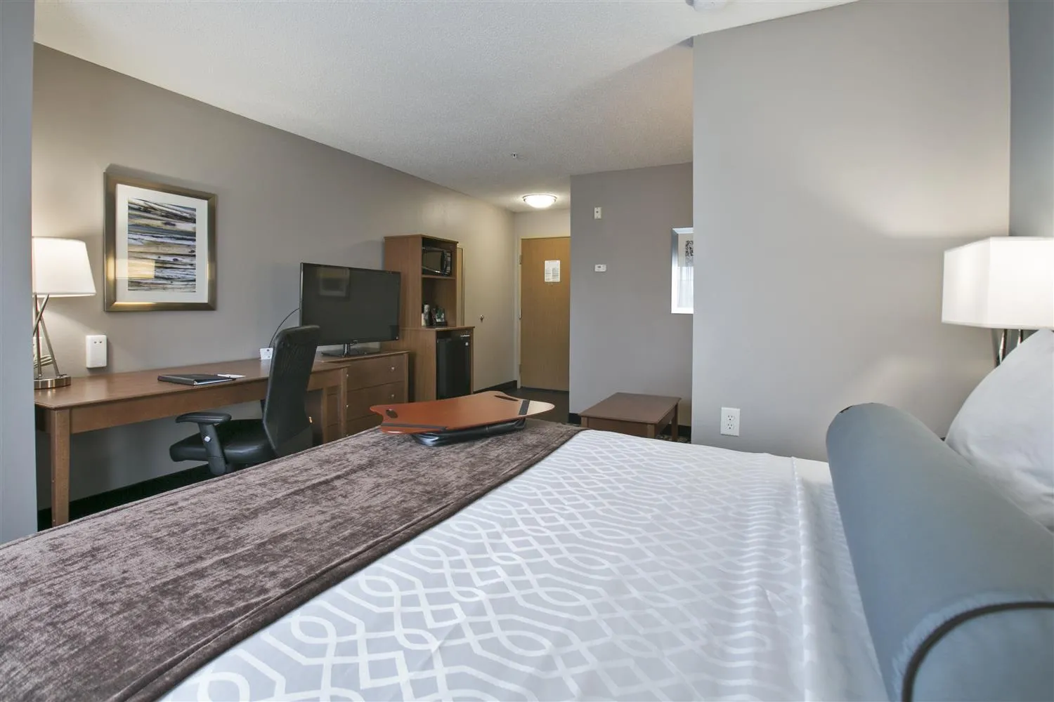 Photo of the whole room, Bed in Best Western Plus Blaine at the National Sports Center