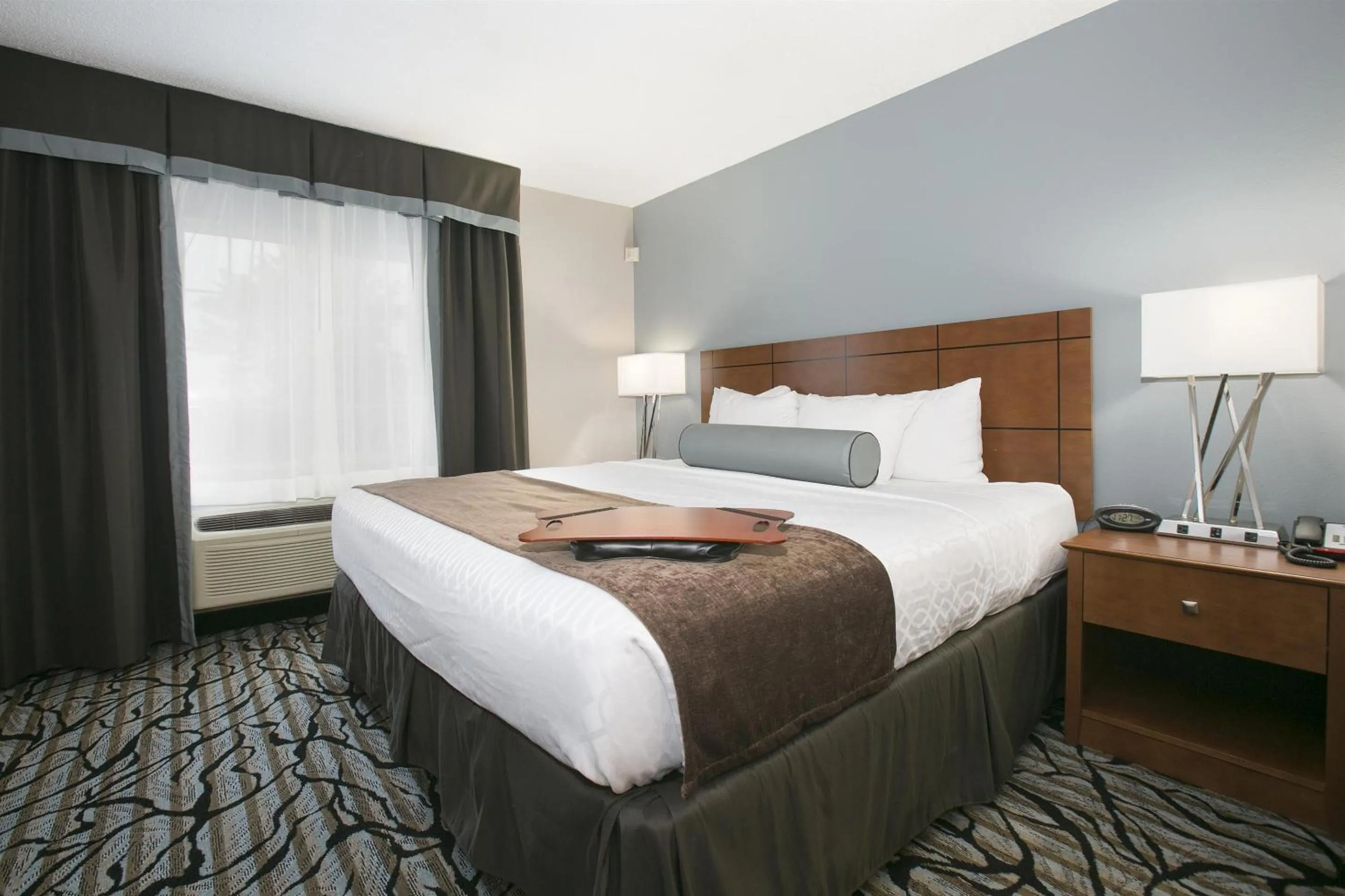 Bedroom, Bed in Best Western Plus Blaine at the National Sports Center