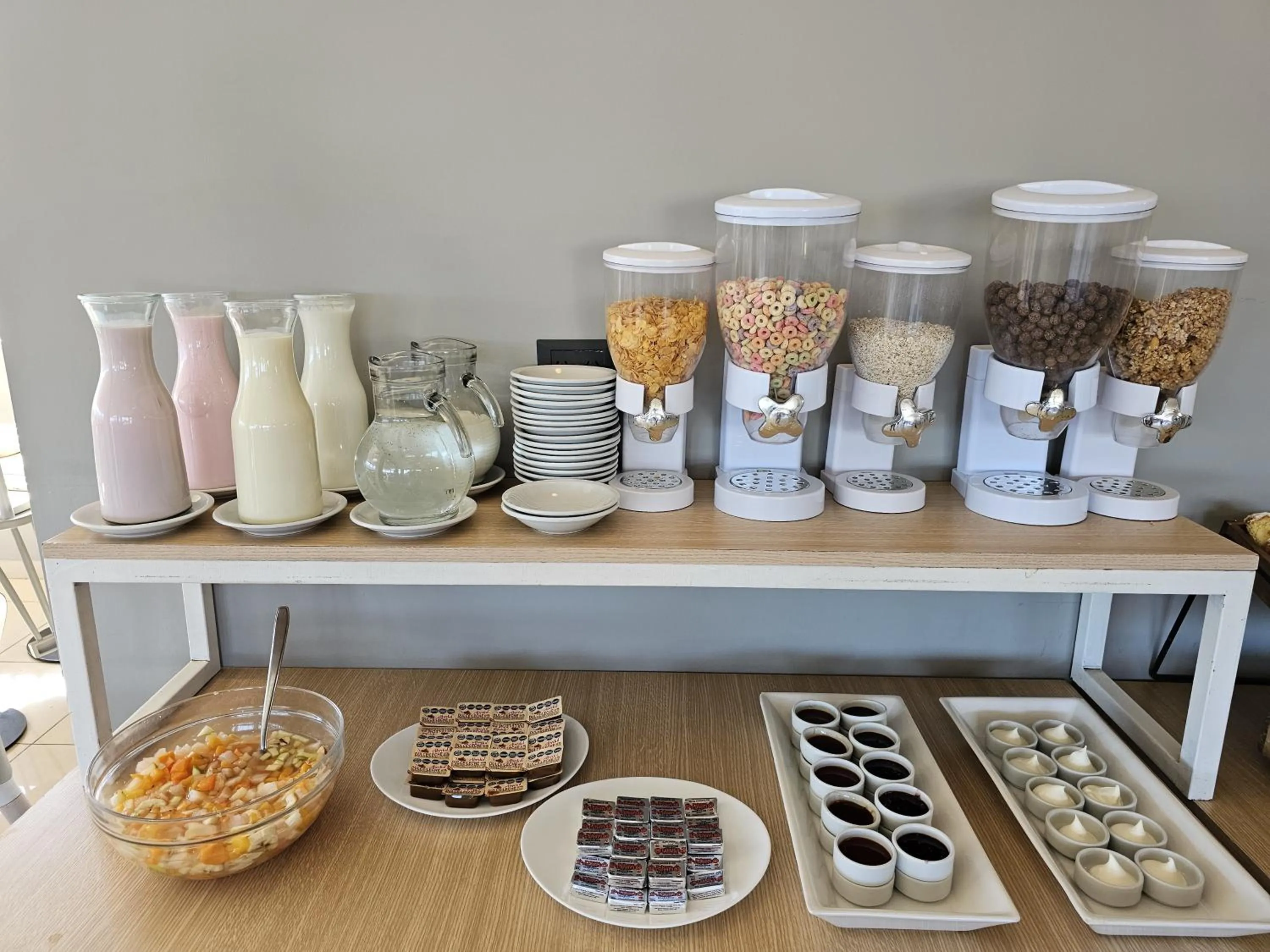 Breakfast in Hotel Plaza Bariloche