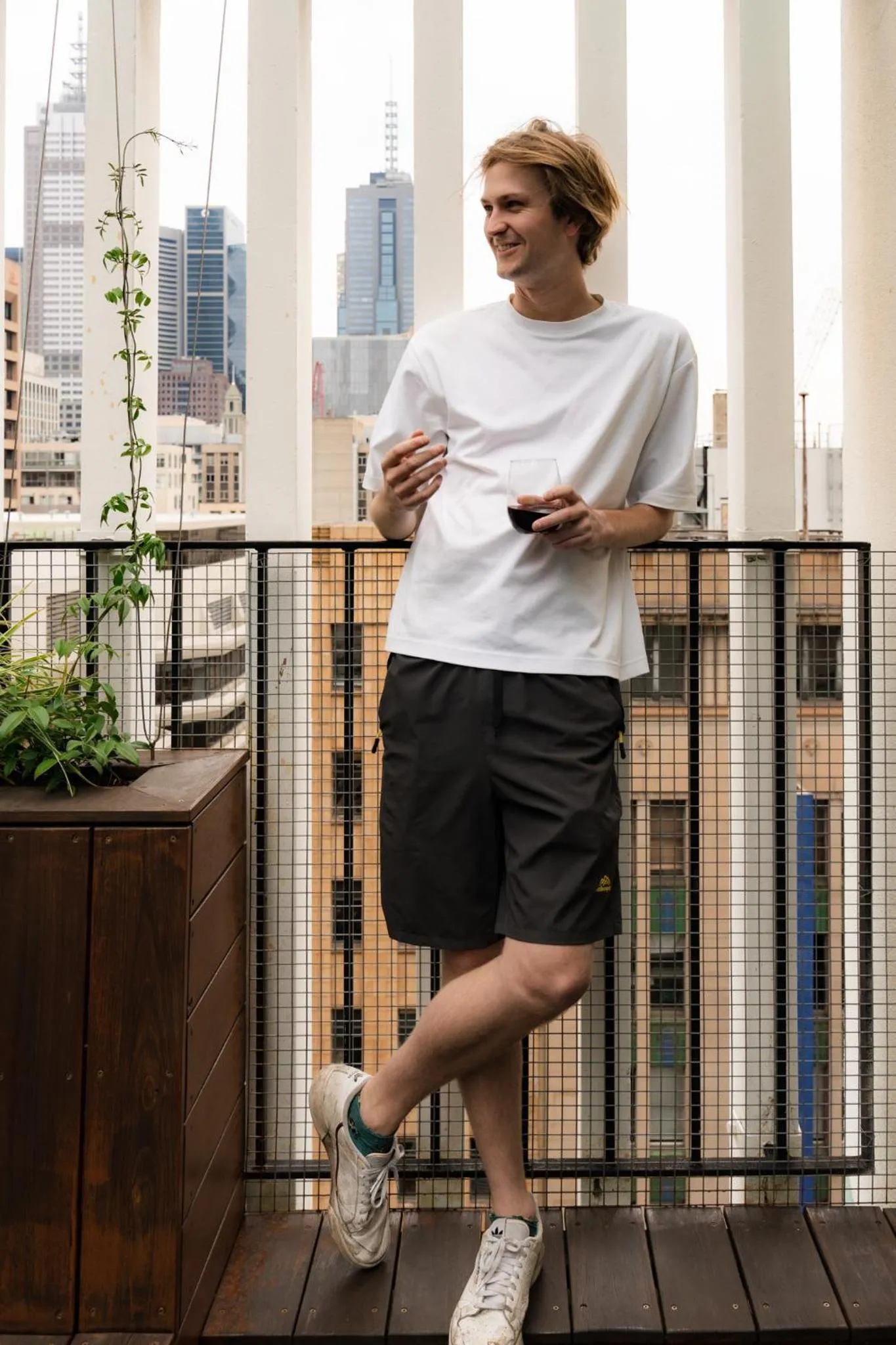 Restaurant/places to eat in Flinders Backpackers