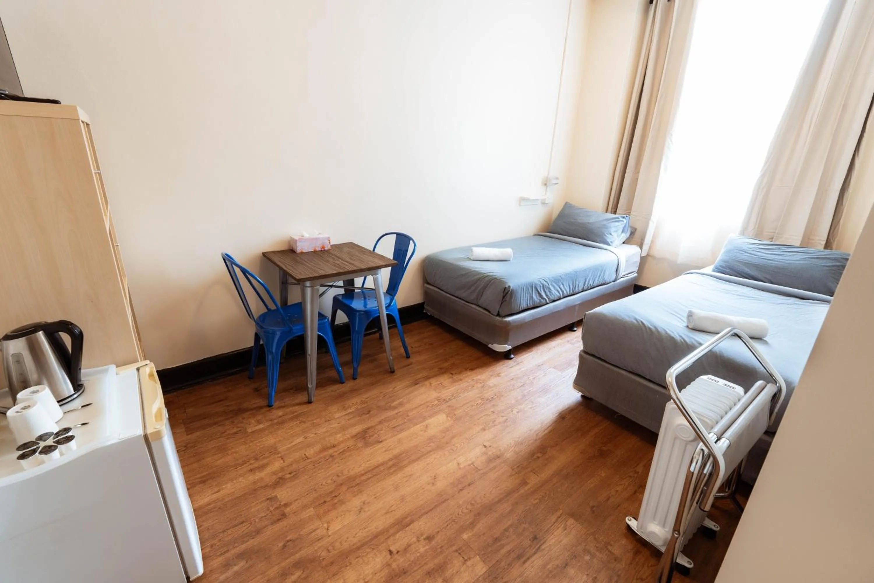 Bedroom, Bed in Flinders Backpackers