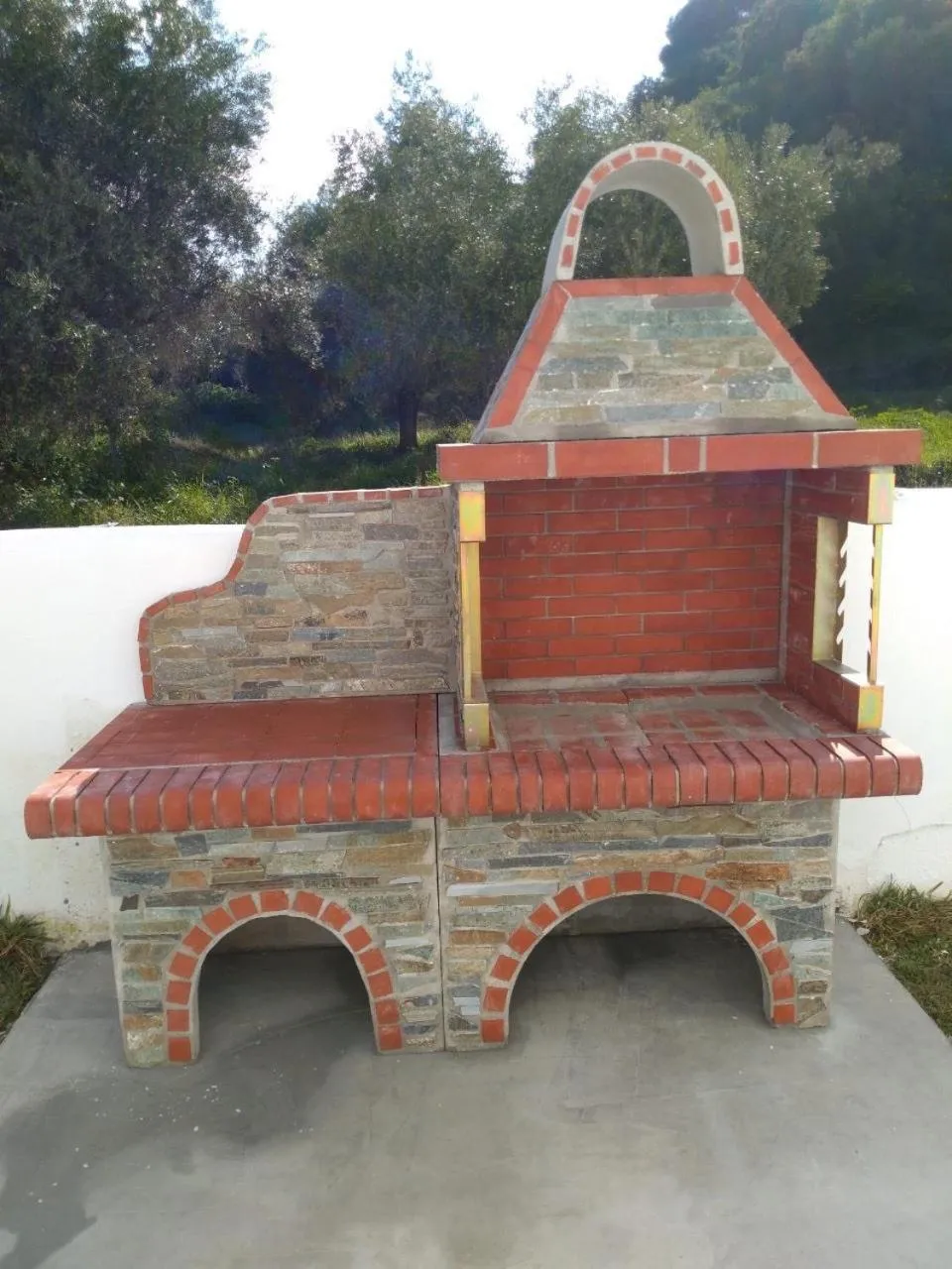 BBQ facilities in Polychrono GREEN GARDENS