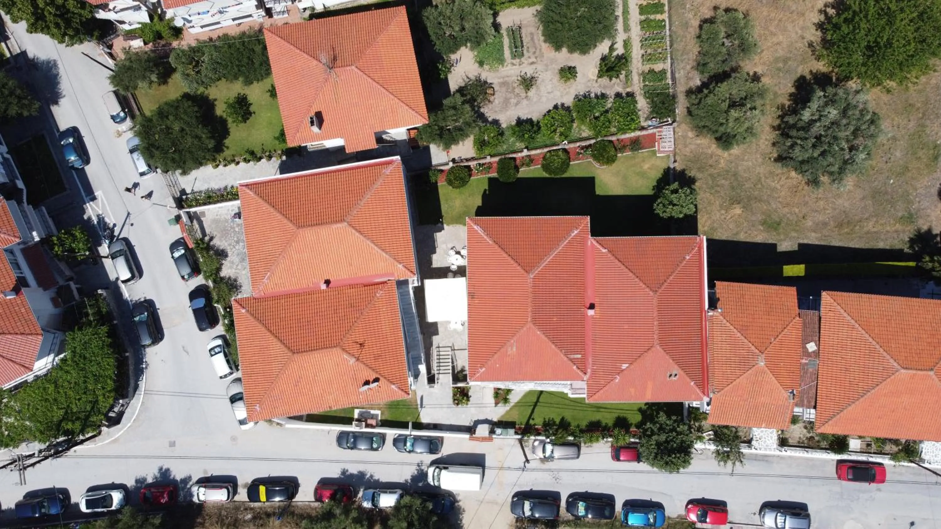 Property building in Polychrono GREEN GARDENS