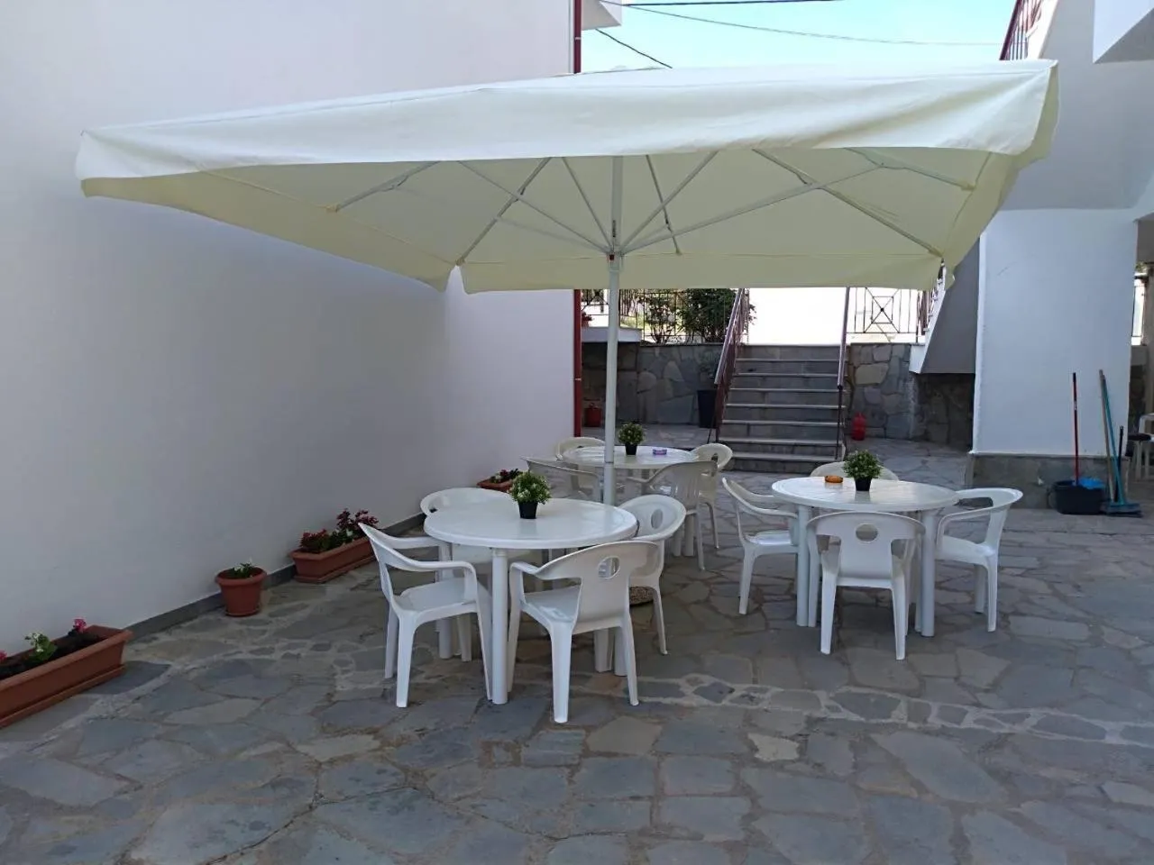 Patio in Polychrono GREEN GARDENS