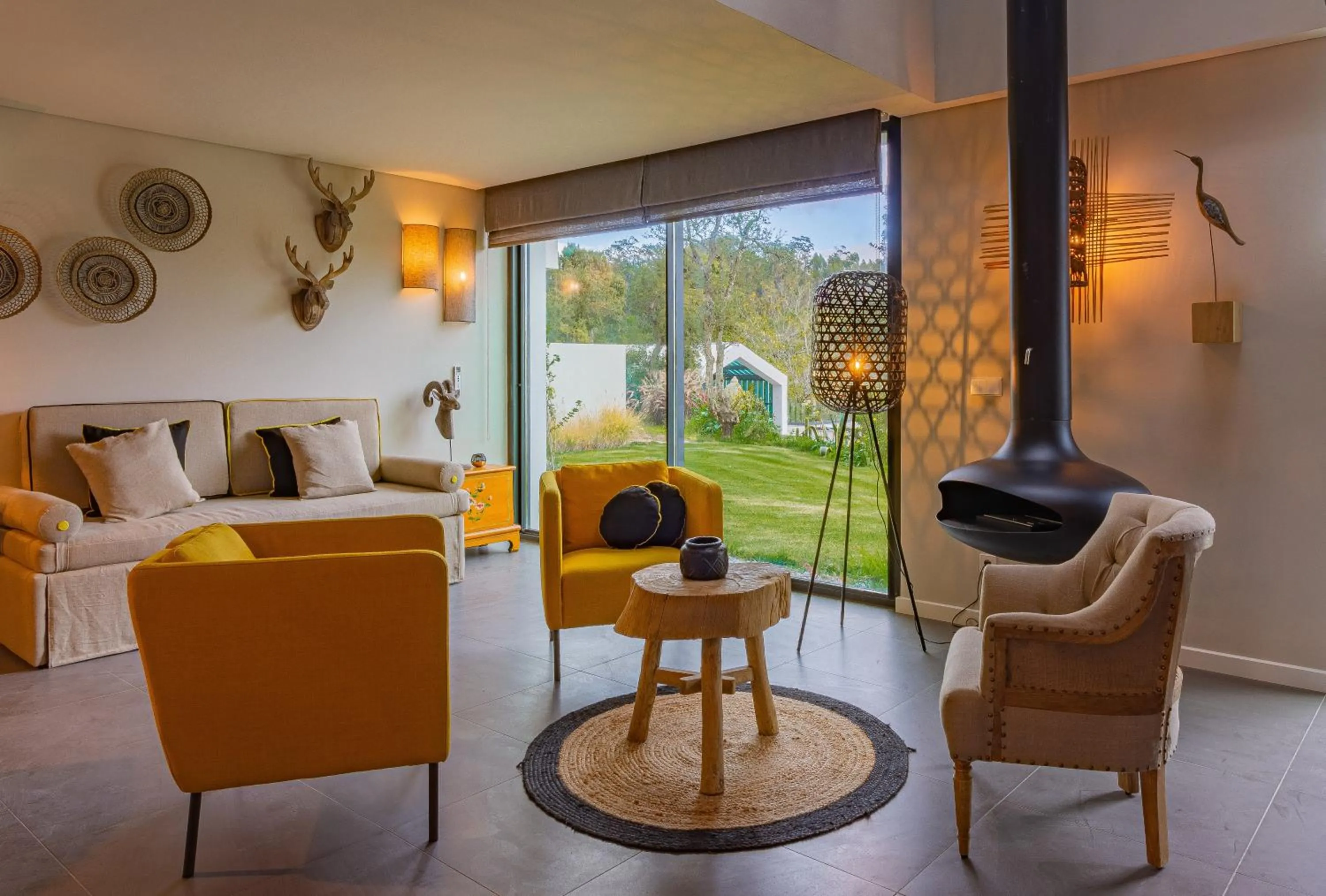 TV and multimedia in Villa Cerrado das Fontainhas SPA