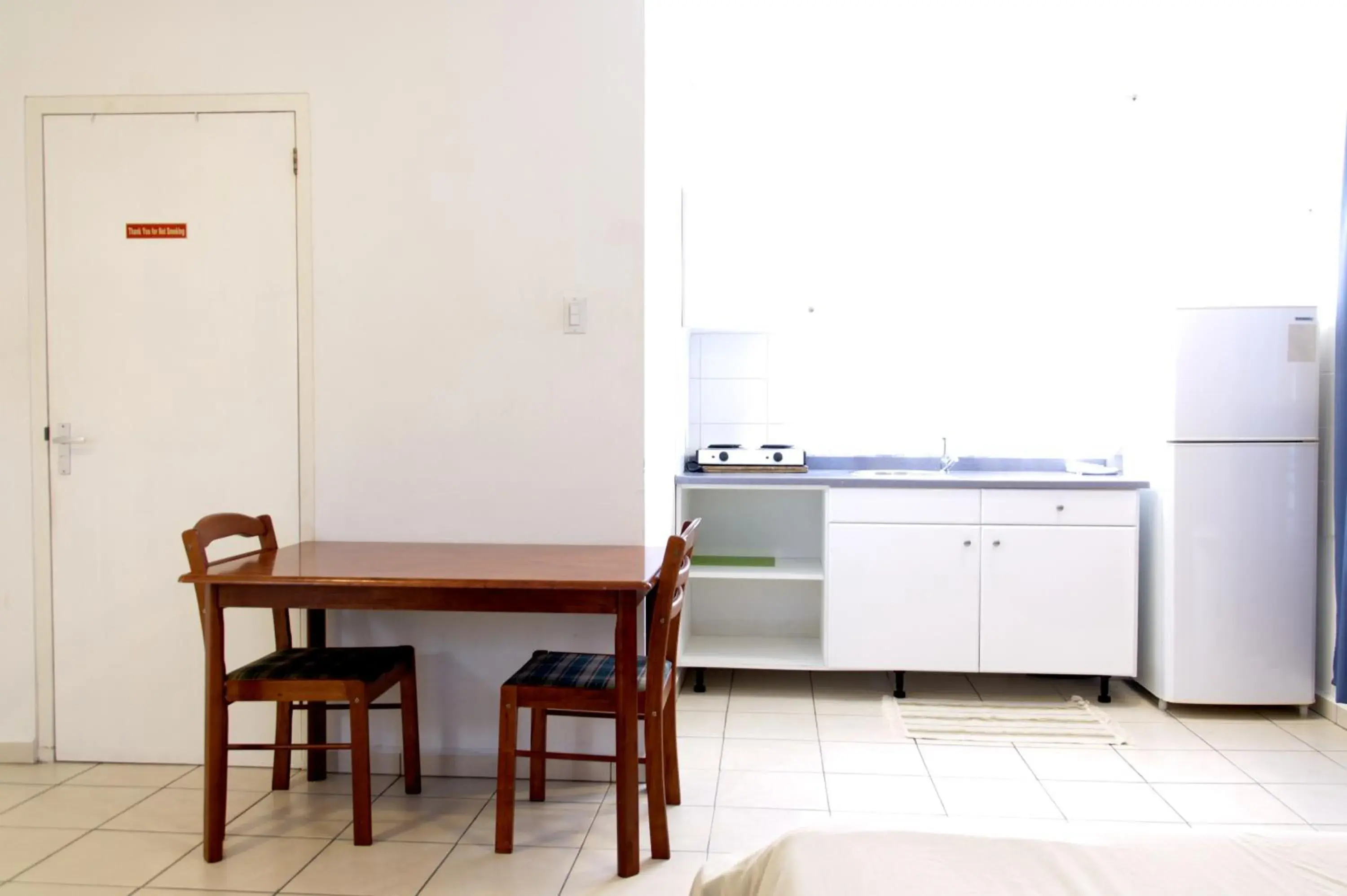 Studio in Orange Rembrandt Studio Apartments Studio in Orange Rembrandt Studio Apartments