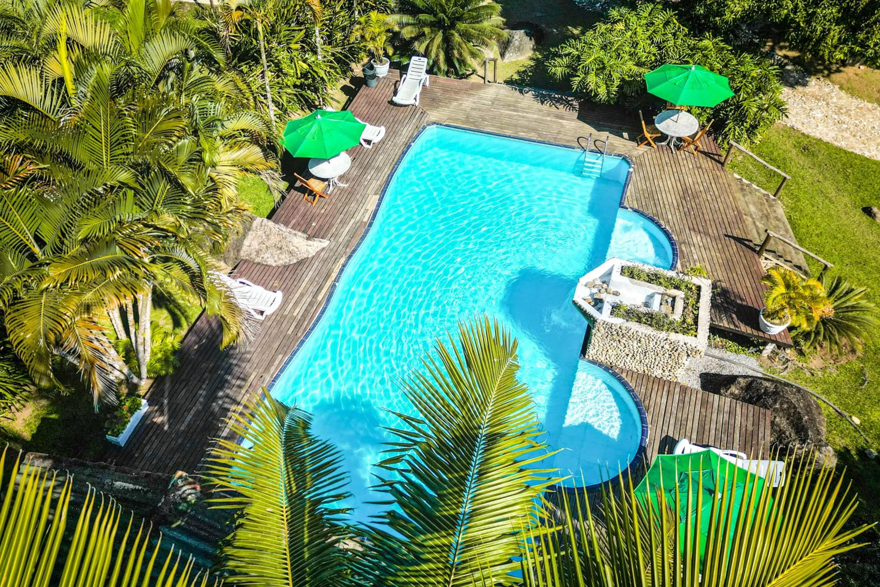 Day in VELINN Pousada Bromelias