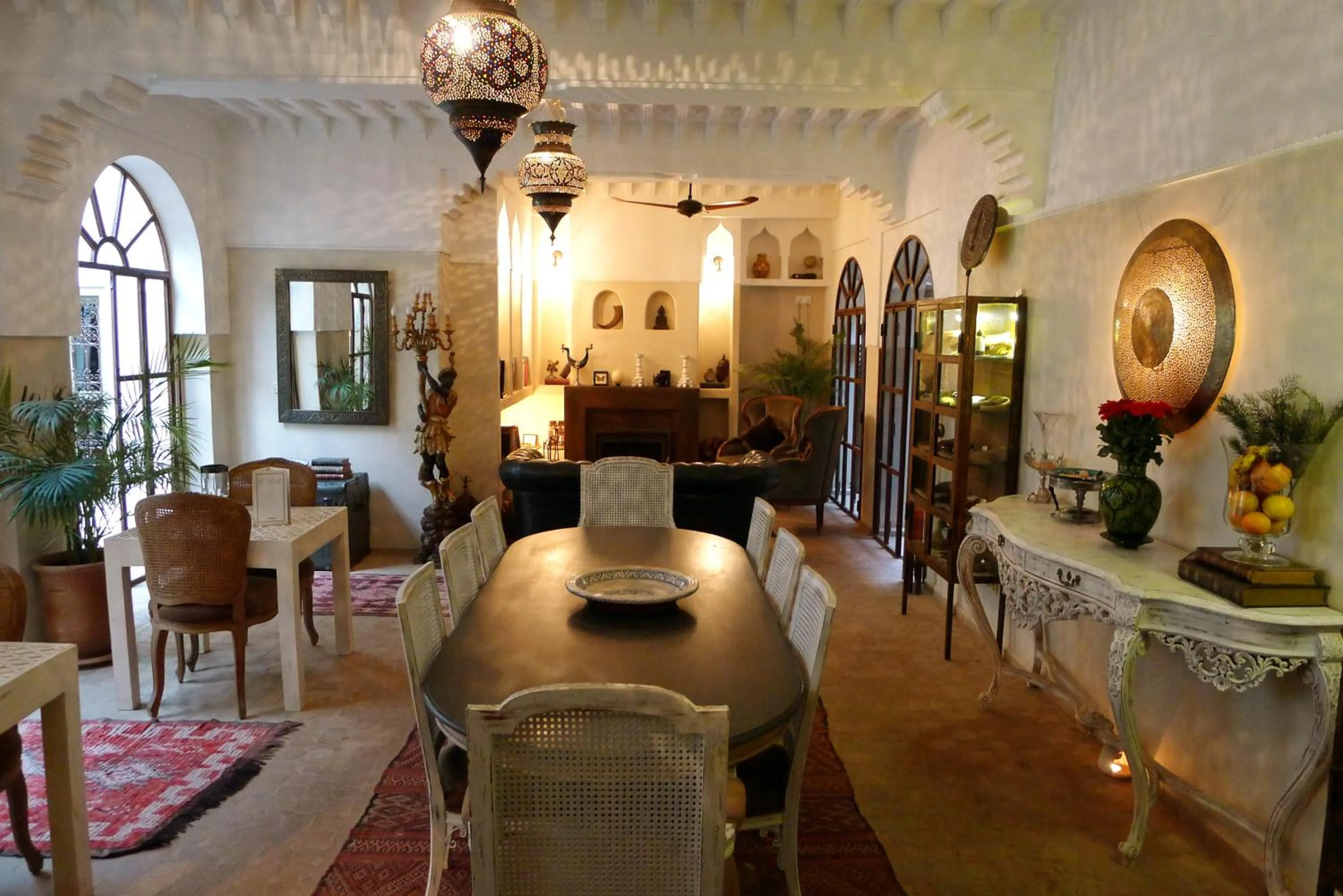 Restaurant/places to eat in Riad Palacio De Las Especias