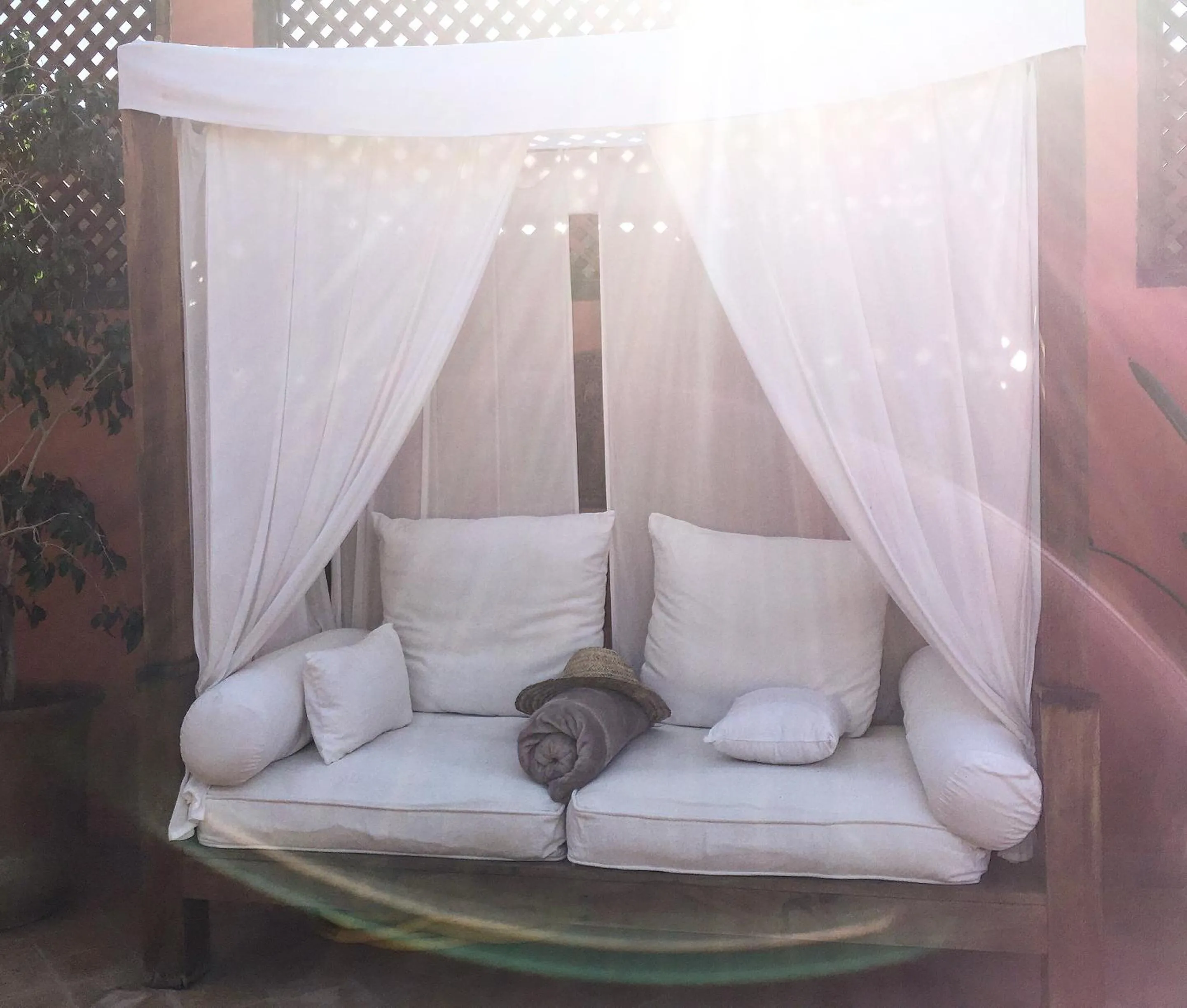 Decorative detail in Riad Palacio De Las Especias