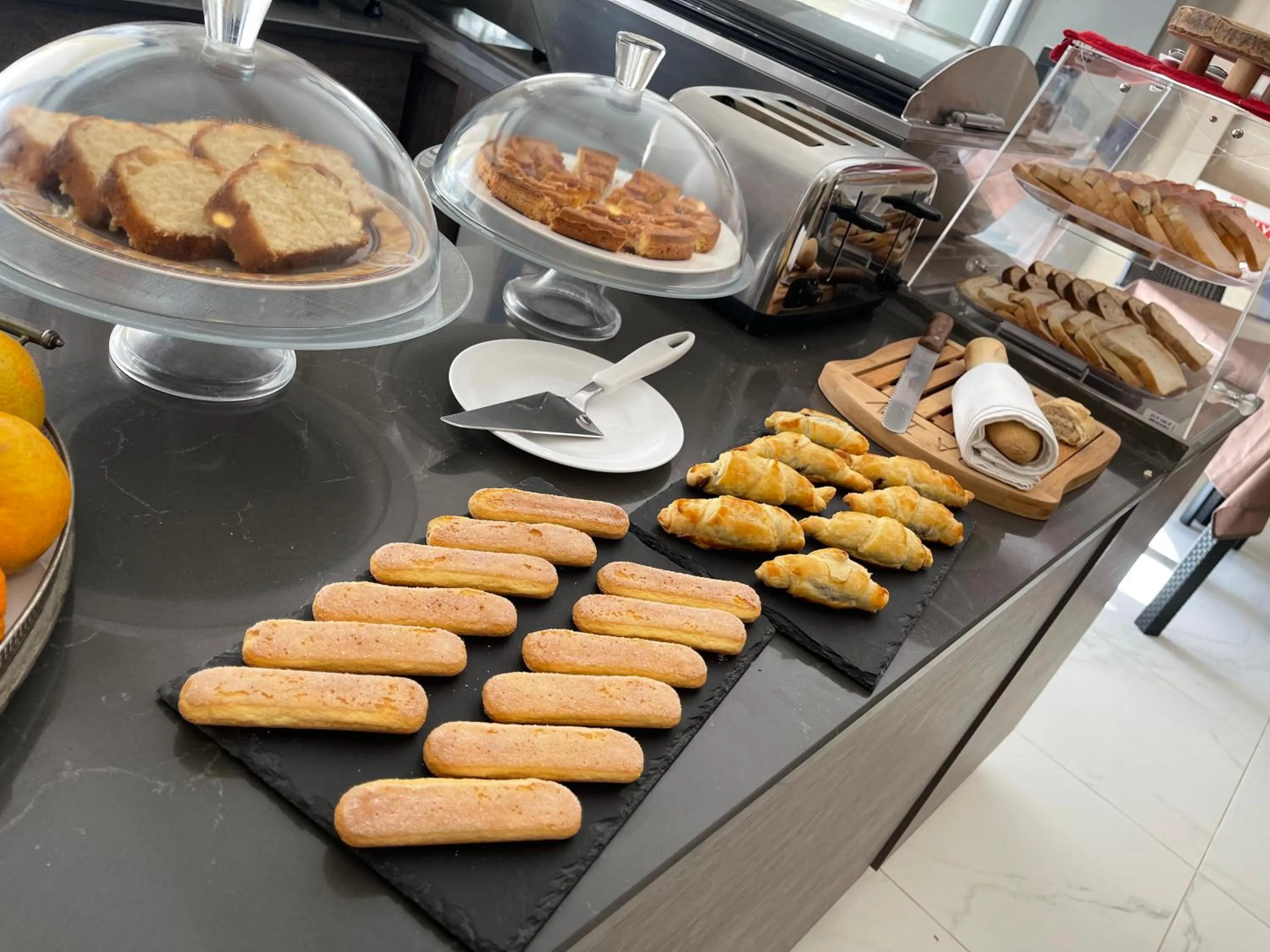 Breakfast in Fiftyfour West Boutique Living