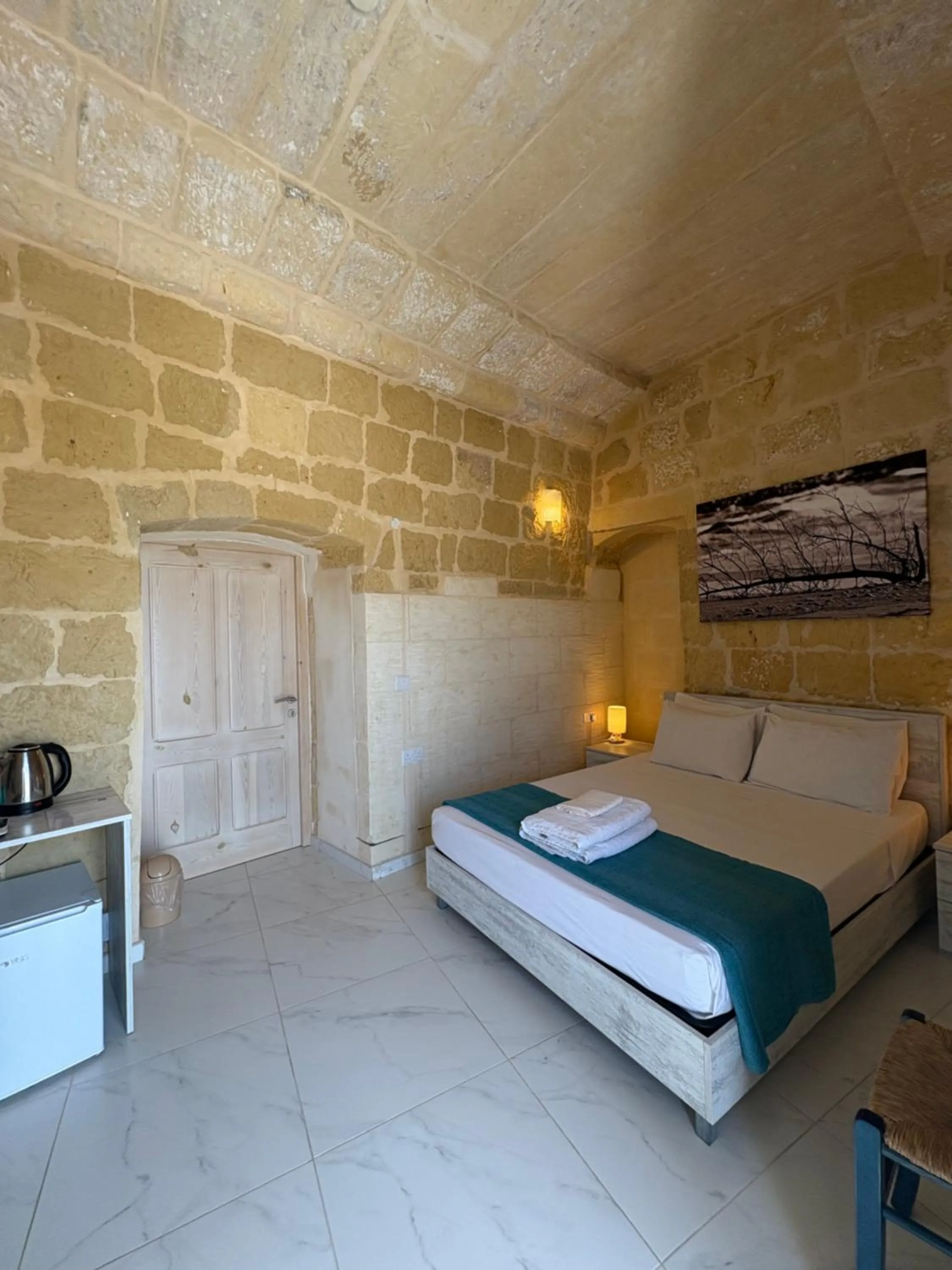 Bedroom, Bed in Fiftyfour West Boutique Living