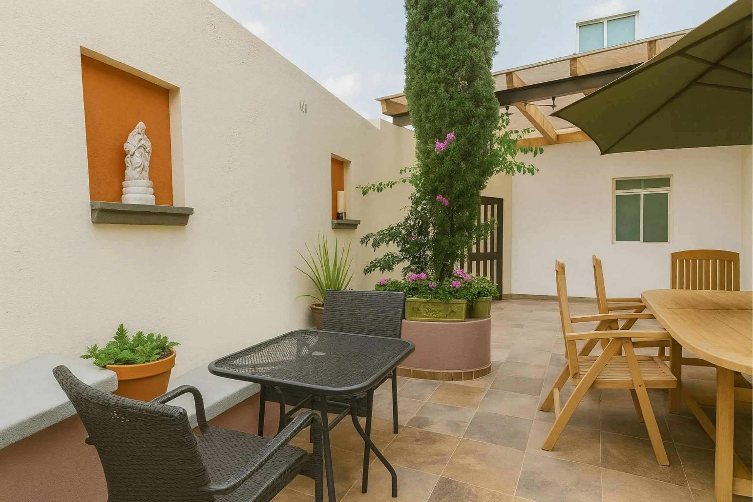 Bird's eye view in Casa Santa Fe