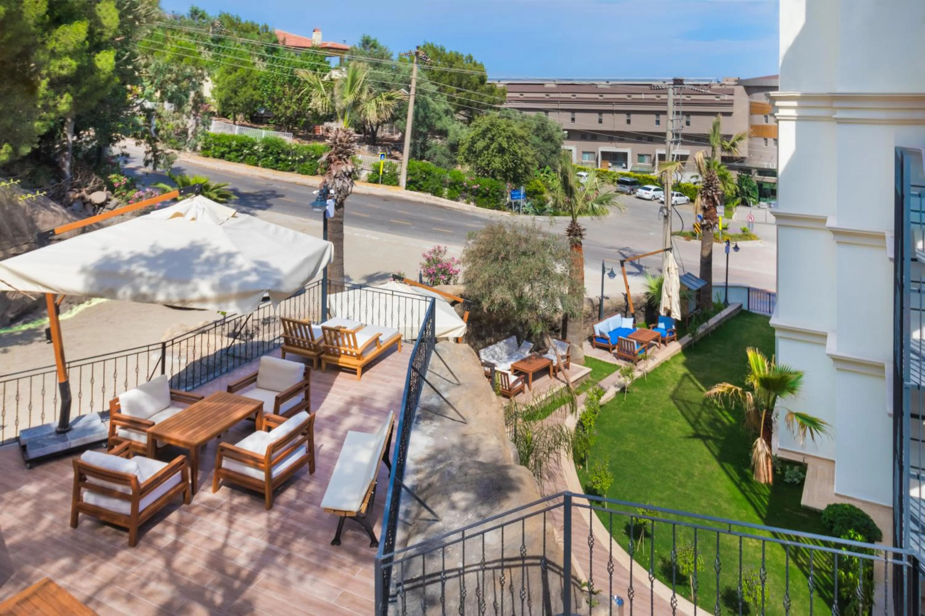 Patio in AMOSSİA Elite Boutique Hotel