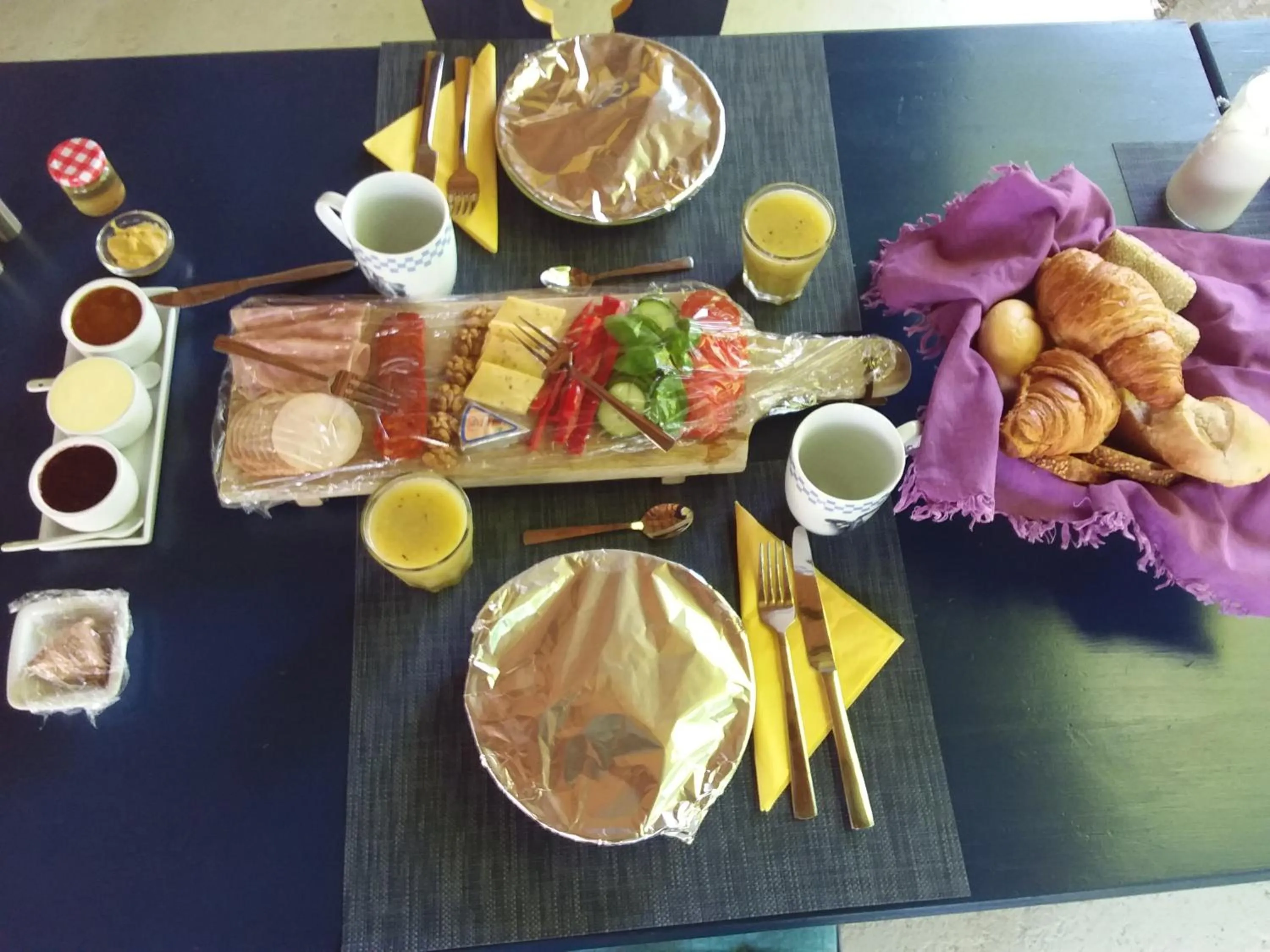 Breakfast in Herberg Tisza