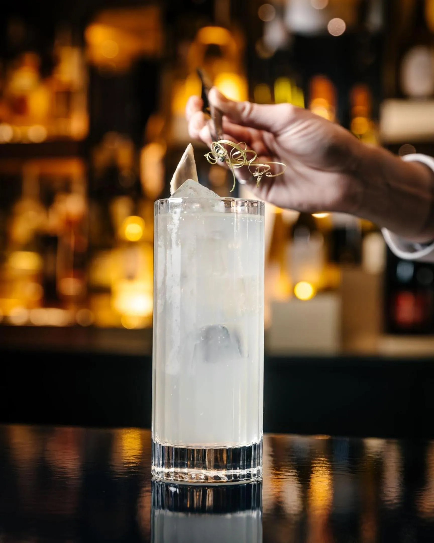 Lounge or bar in HANNONG Hotel & Wine Bar