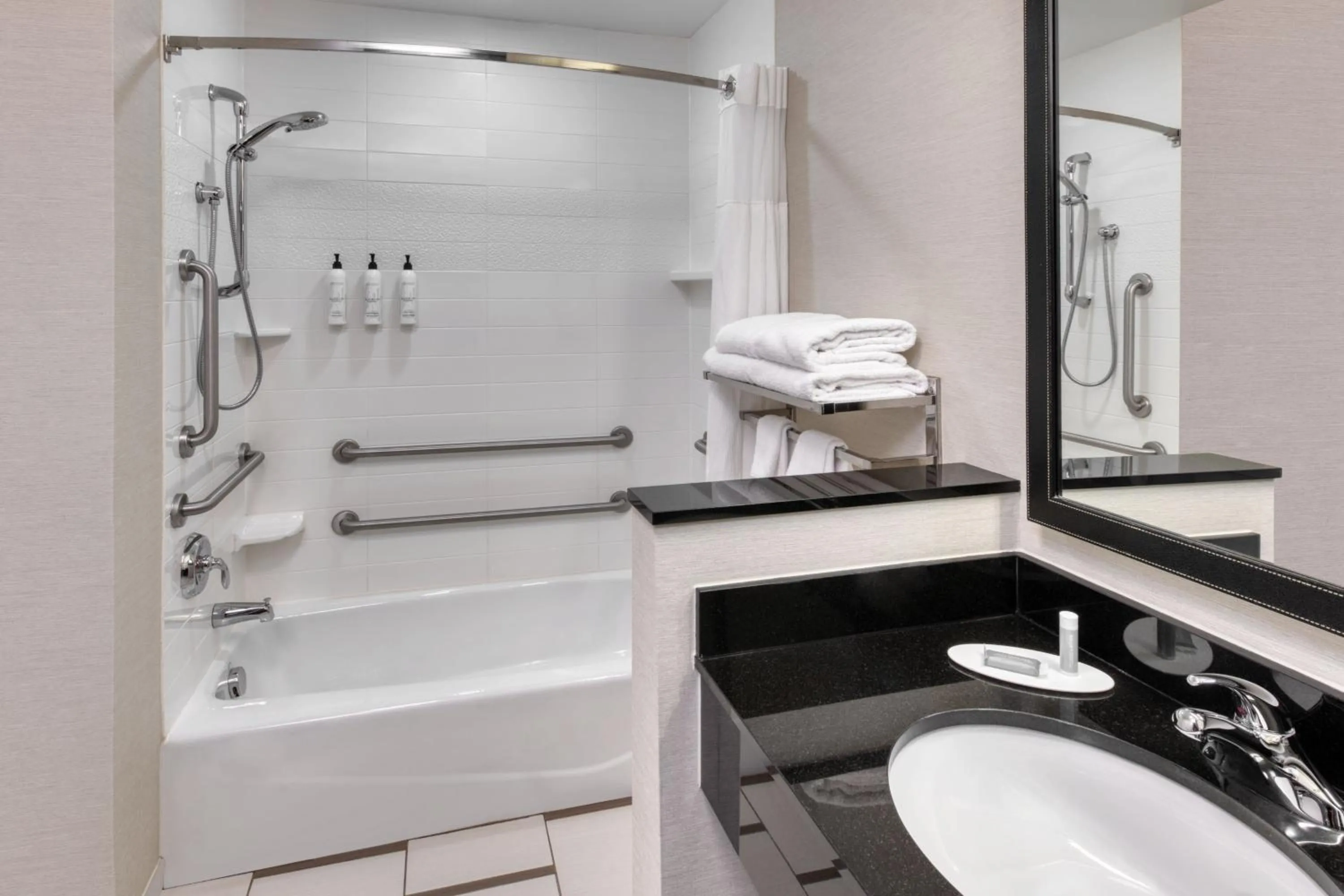 Bathroom in Fairfield Inn & Suites by Marriott Moncton