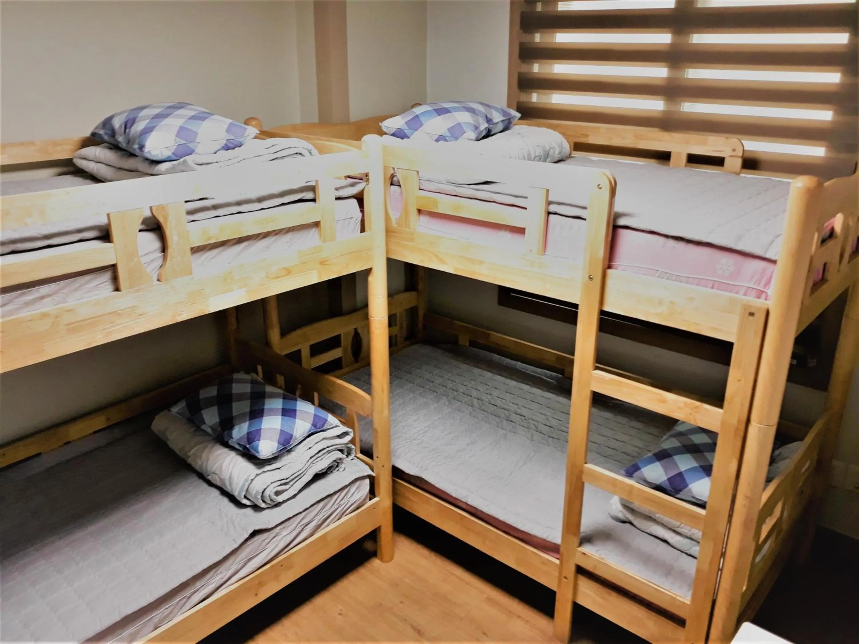 bunk bed, Bed in Work Life Balance Busan Station