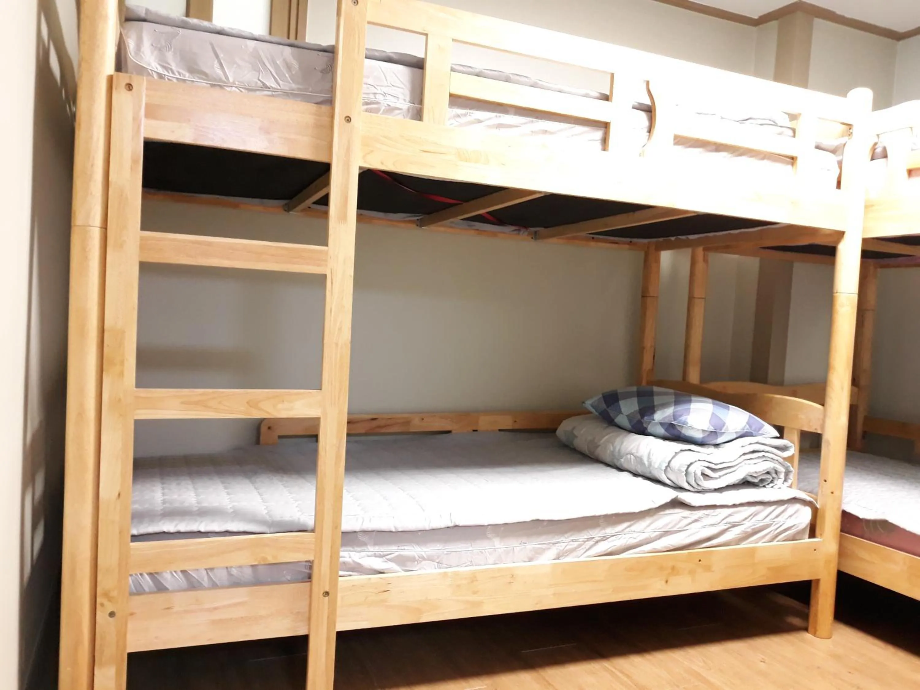 bunk bed, Bed in Work Life Balance Busan Station