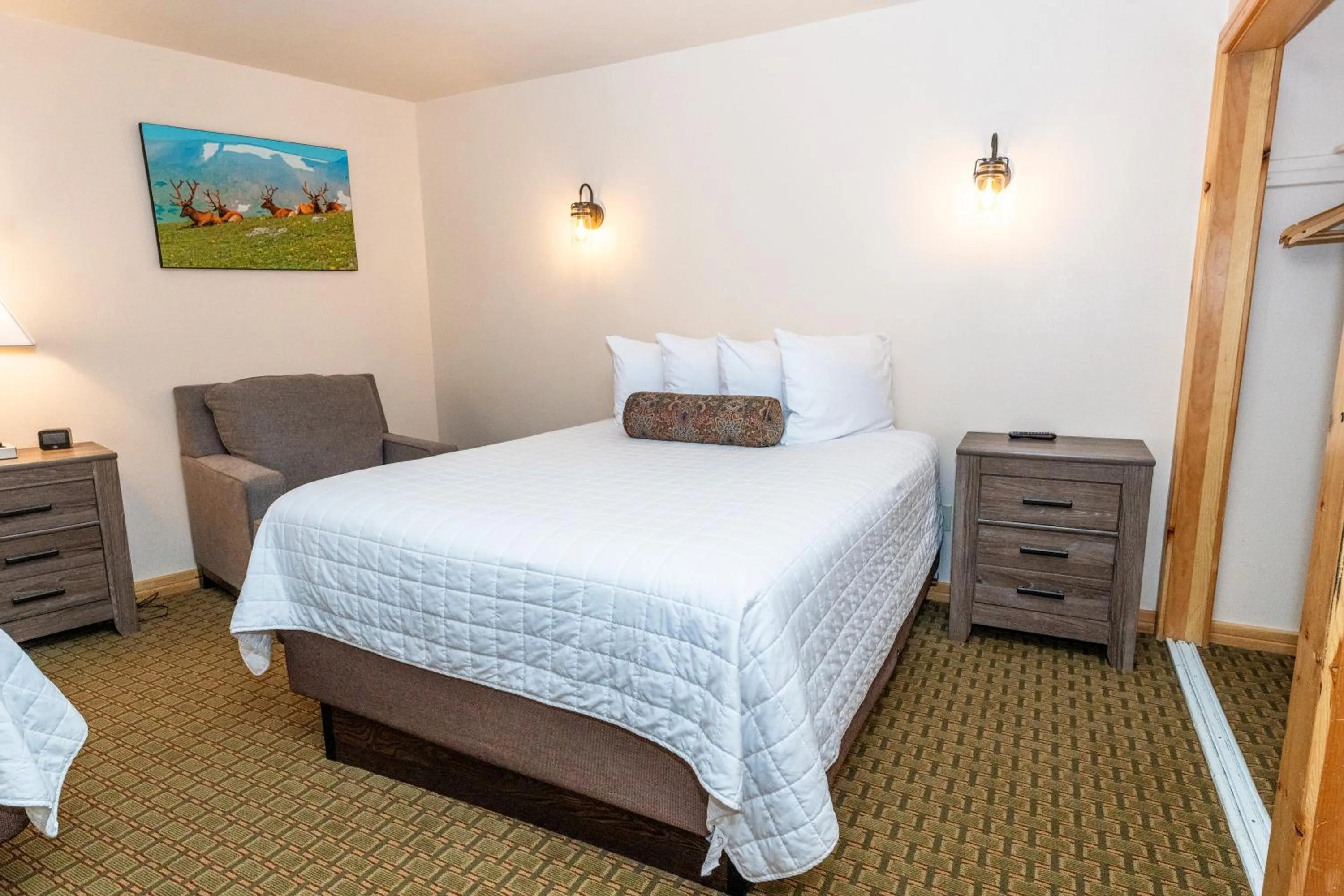 Bedroom, Bed in Appenzell Inn