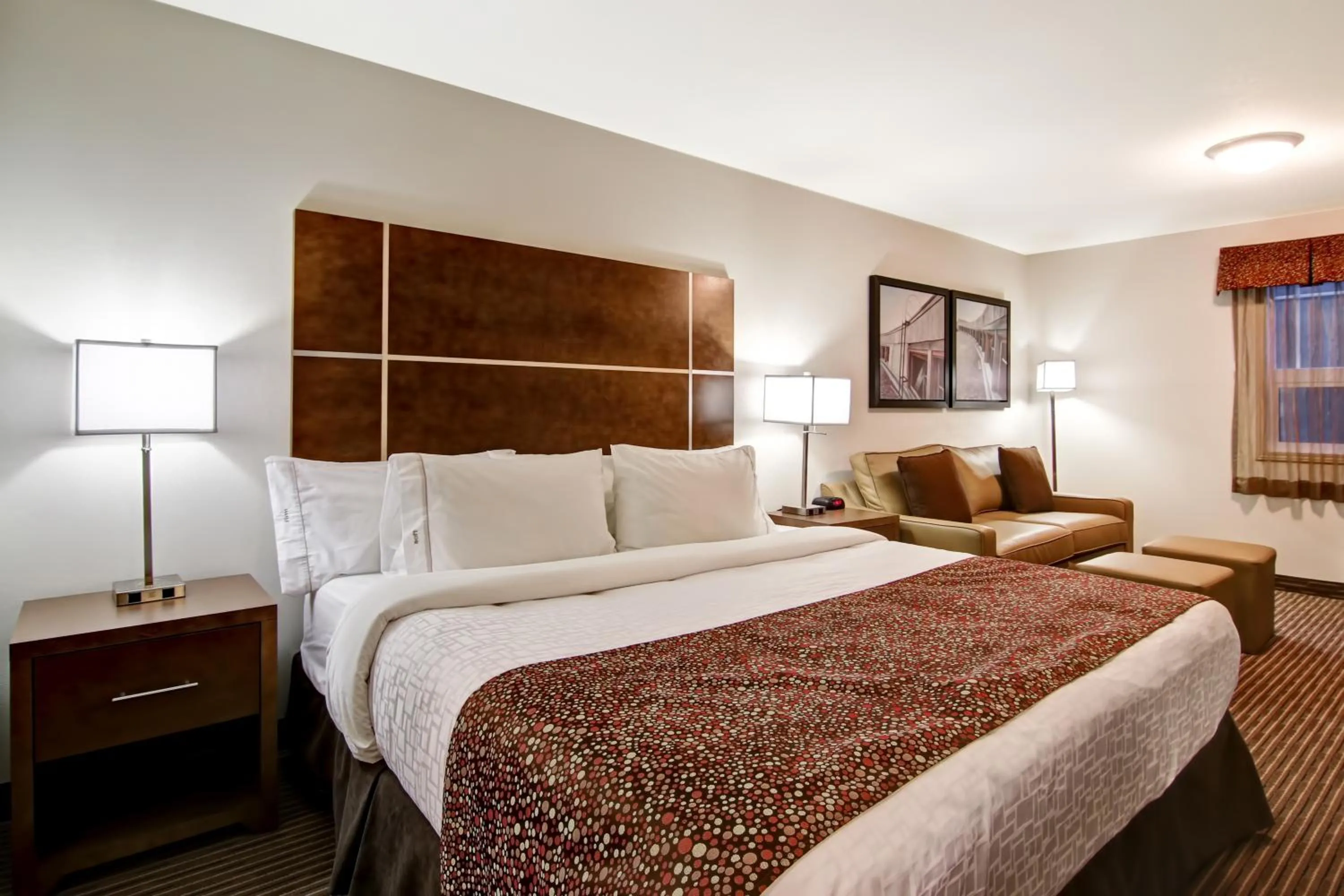 Bed in Canalta Hanna