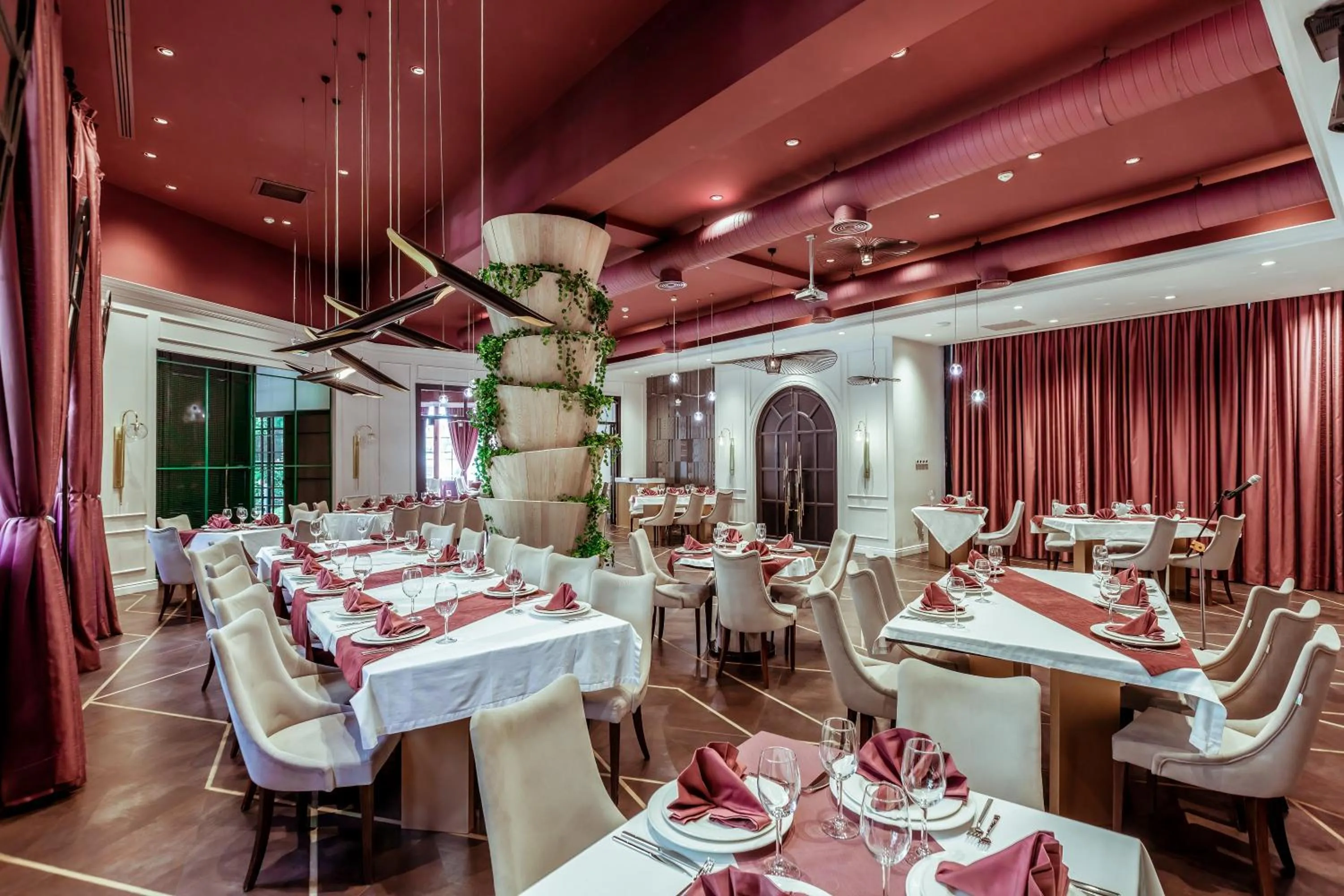 Restaurant/places to eat in Ivy Garden Hotel Baku