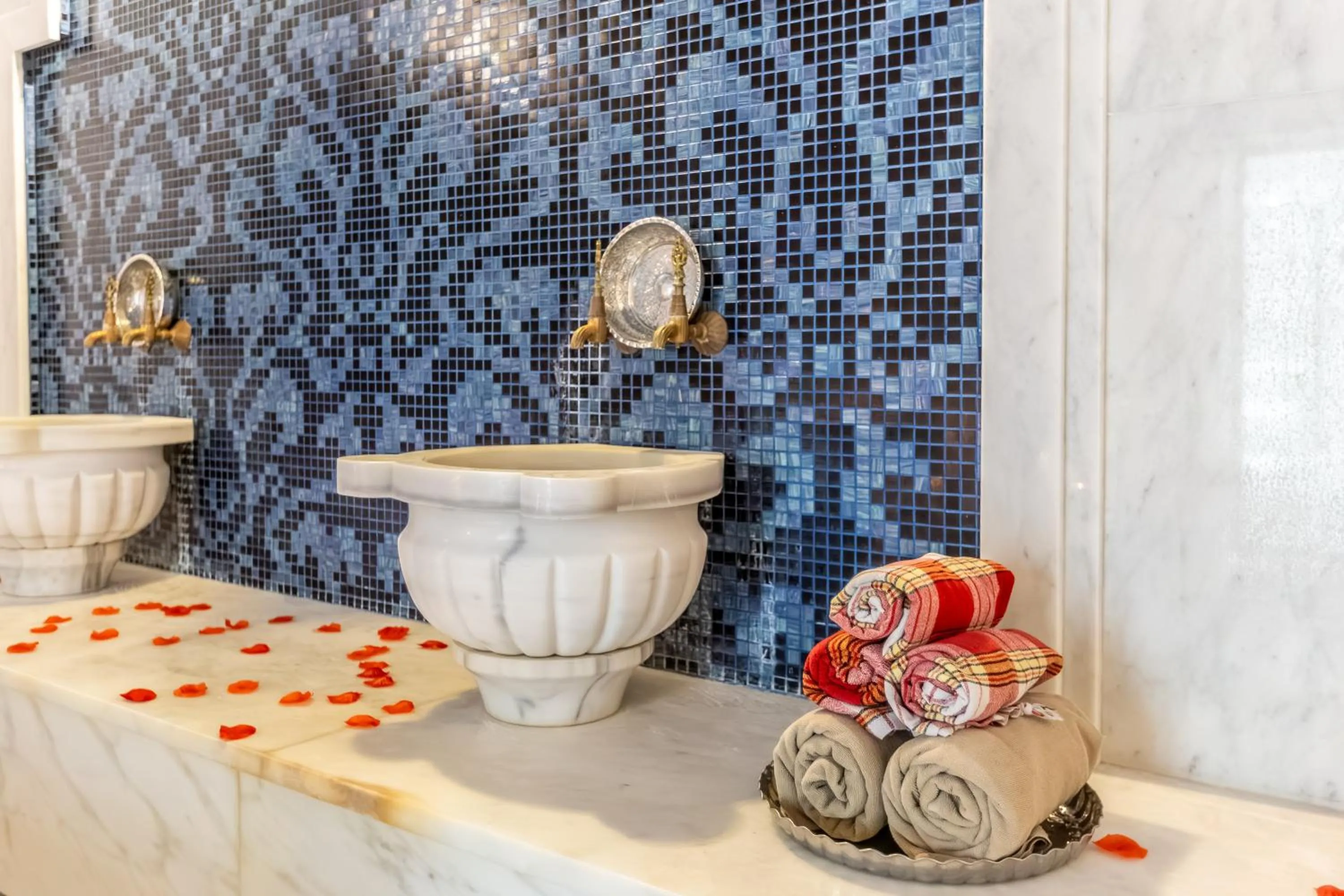 Bathroom in Ivy Garden Hotel Baku