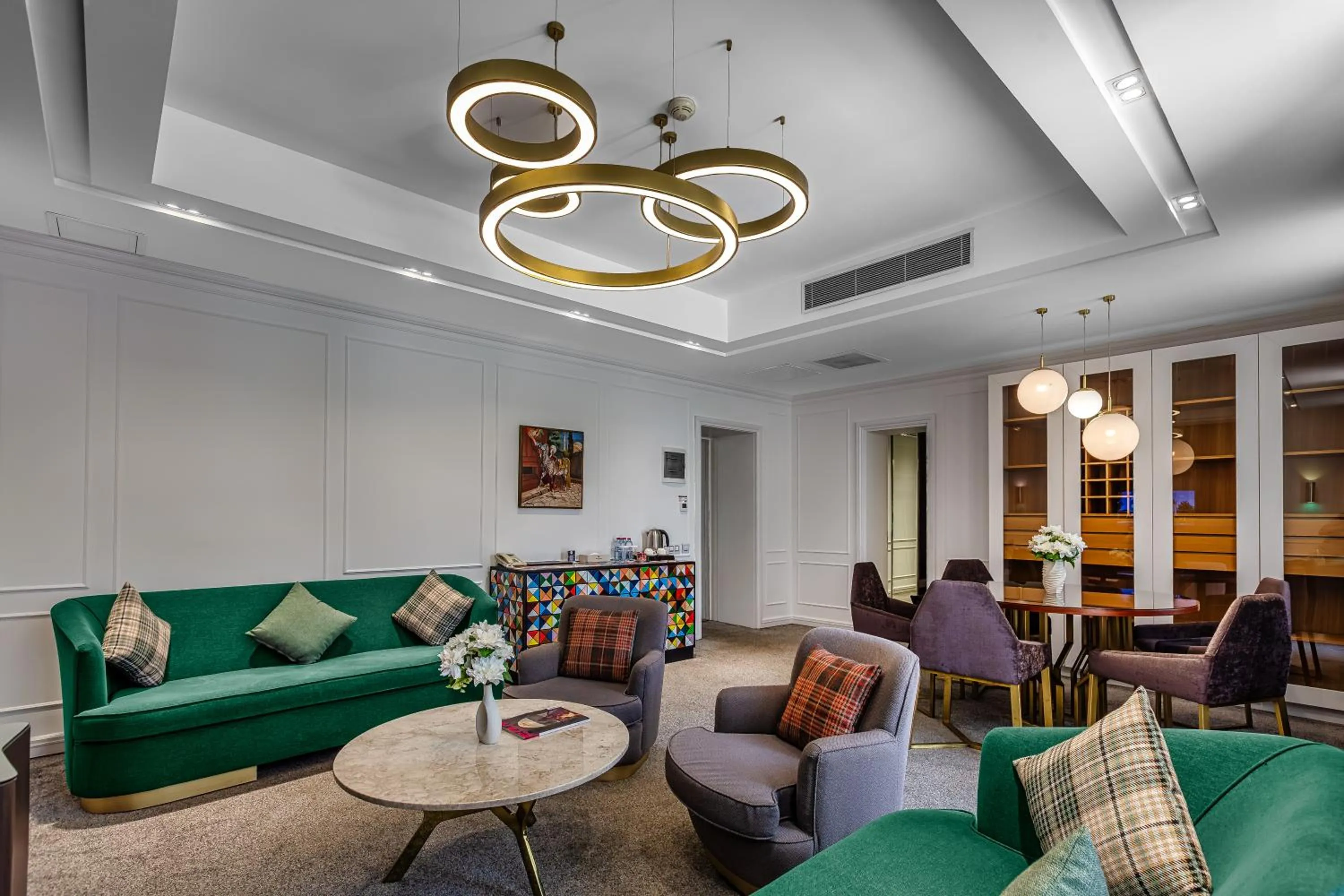 Living room in Ivy Garden Hotel Baku