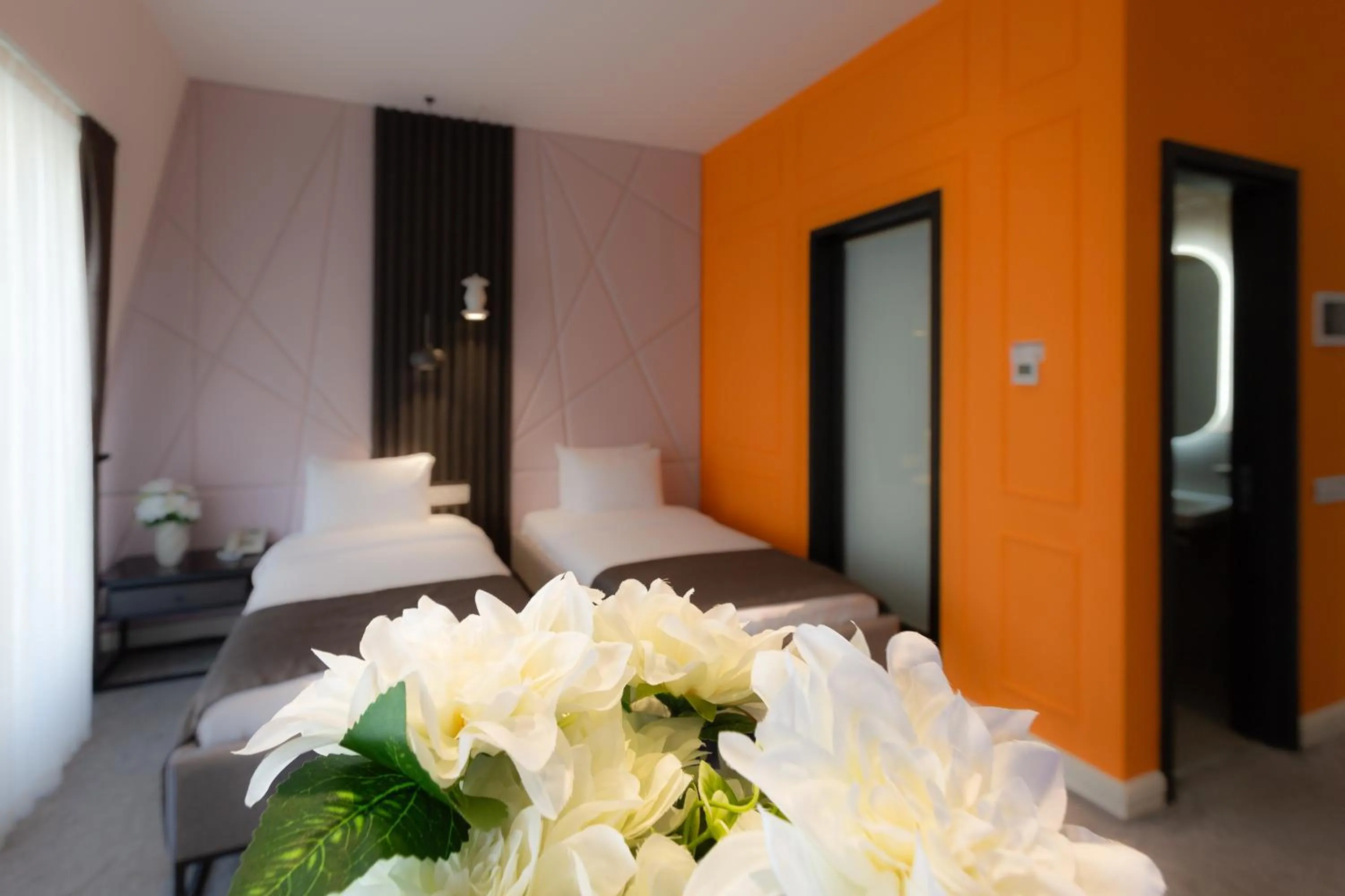 Photo of the whole room, Bed in Ivy Garden Hotel Baku