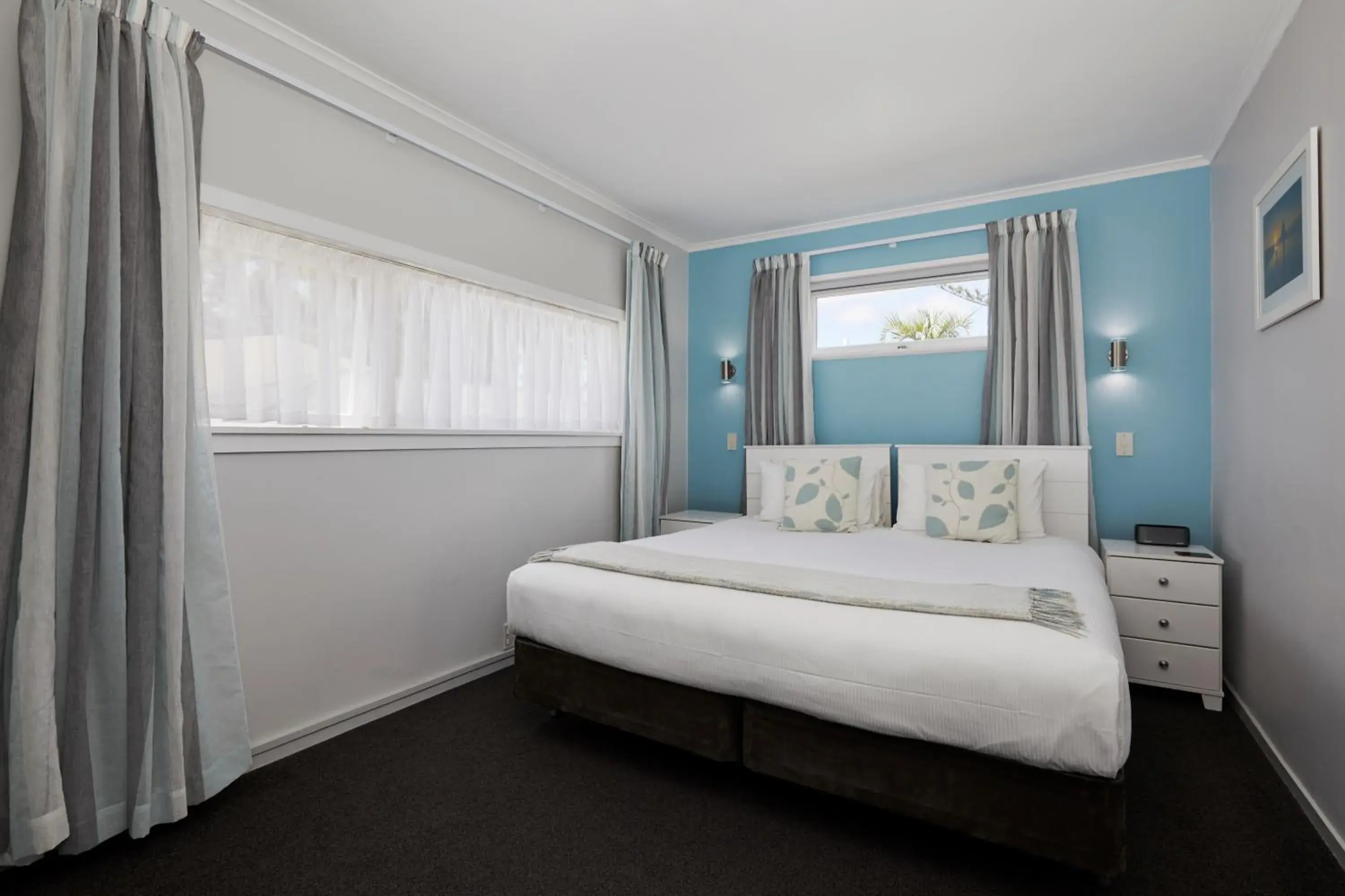 One-Bedroom Apartment 3 - Downstairs in Harbour View Motel and Waterfront Apartments One-Bedroom Apartment 3 - Downstairs in Harbour View Motel and Waterfront Apartments