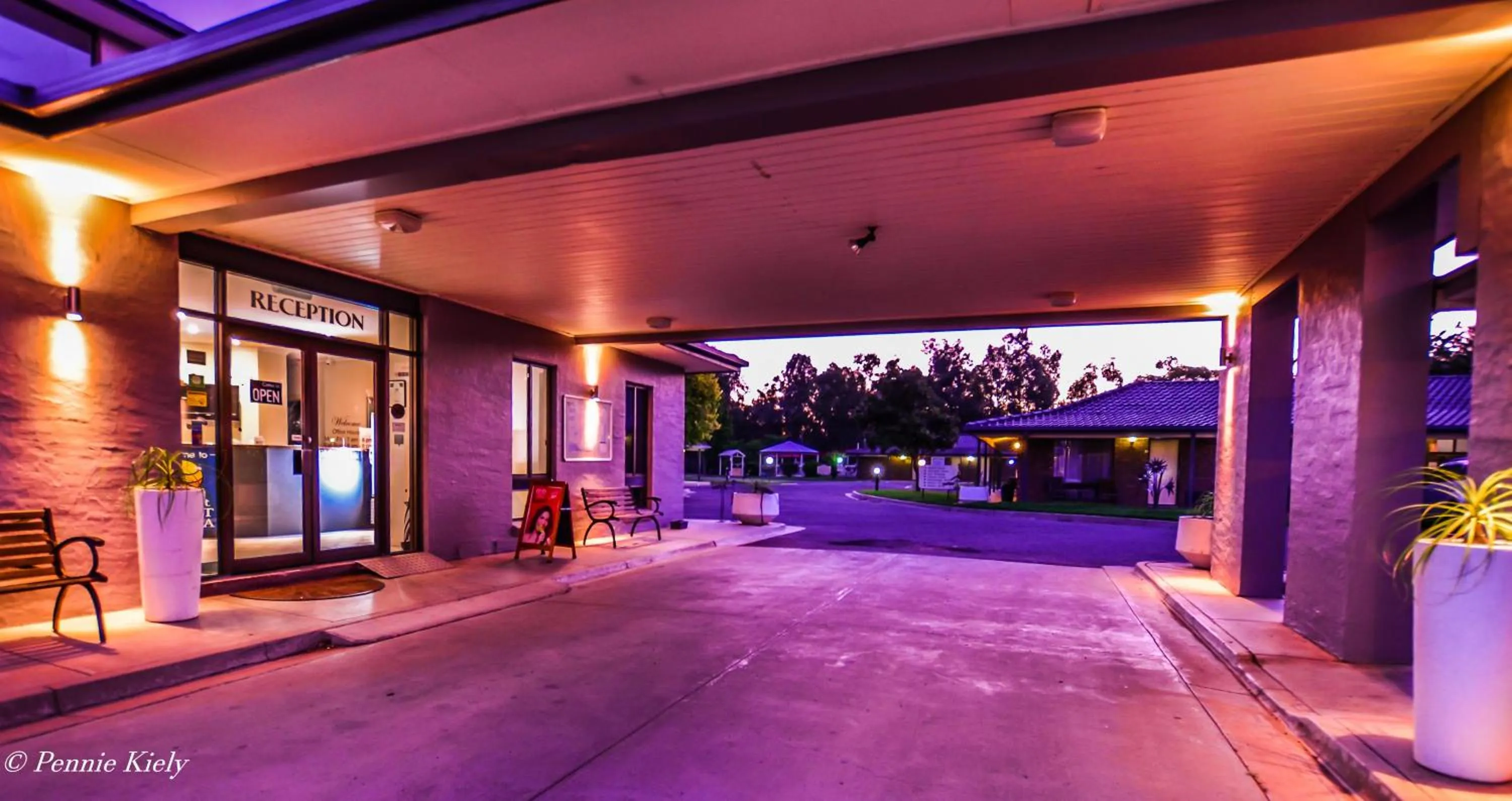 Patio in Meninya Palms Resort Moama