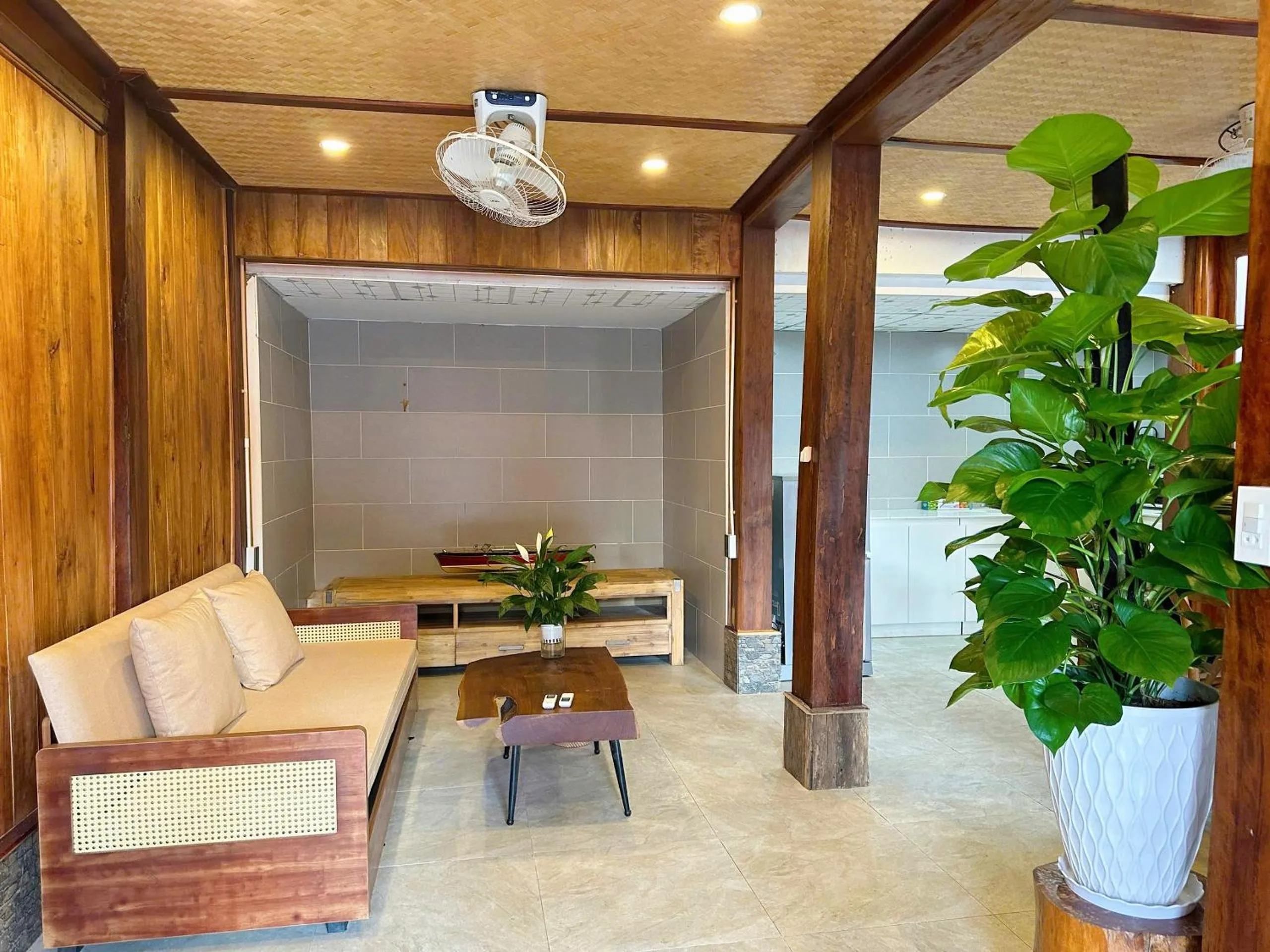 Suncosy Central Hotel