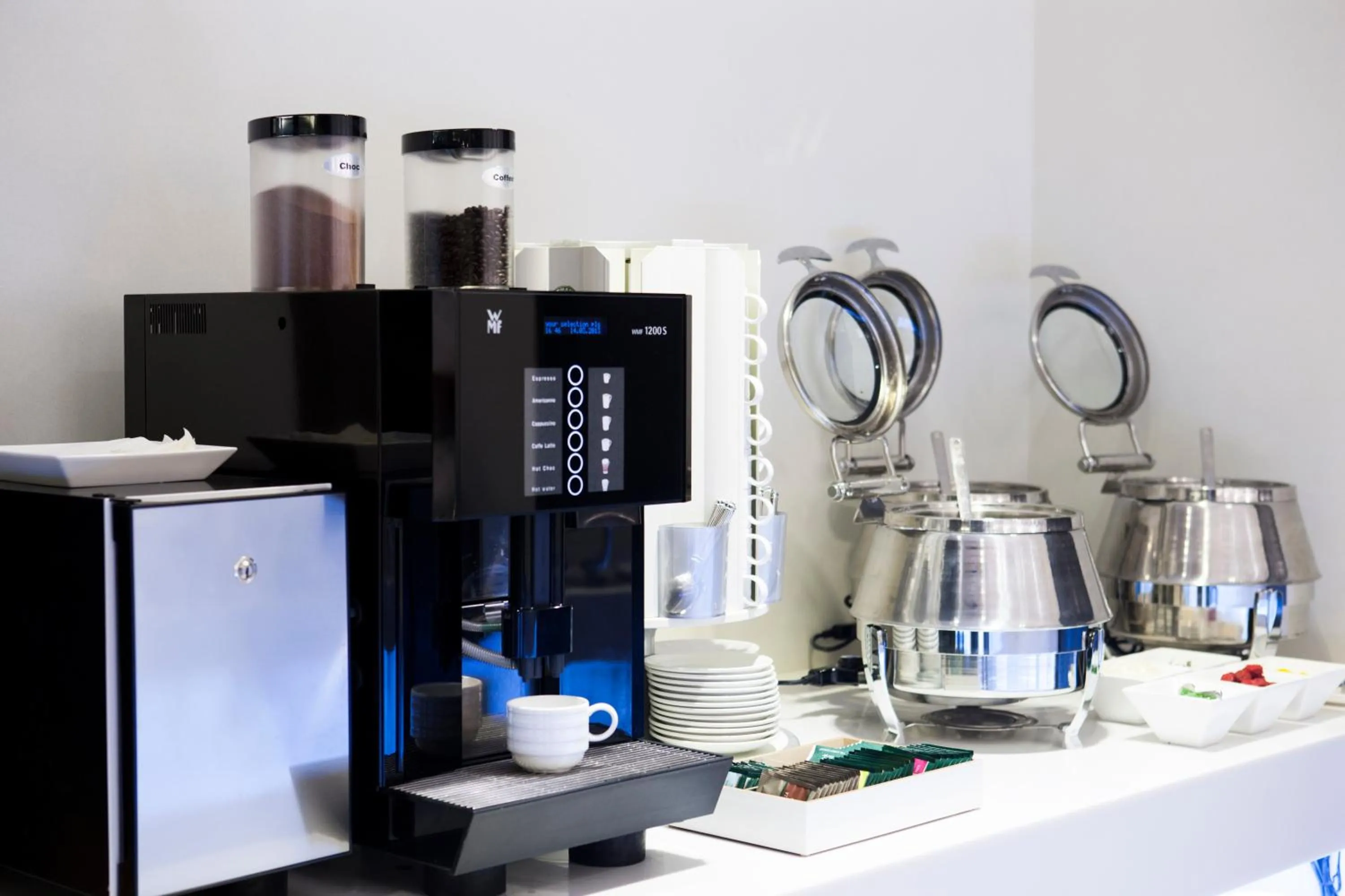 Restaurant/places to eat in The Grand Hotel Myeongdong