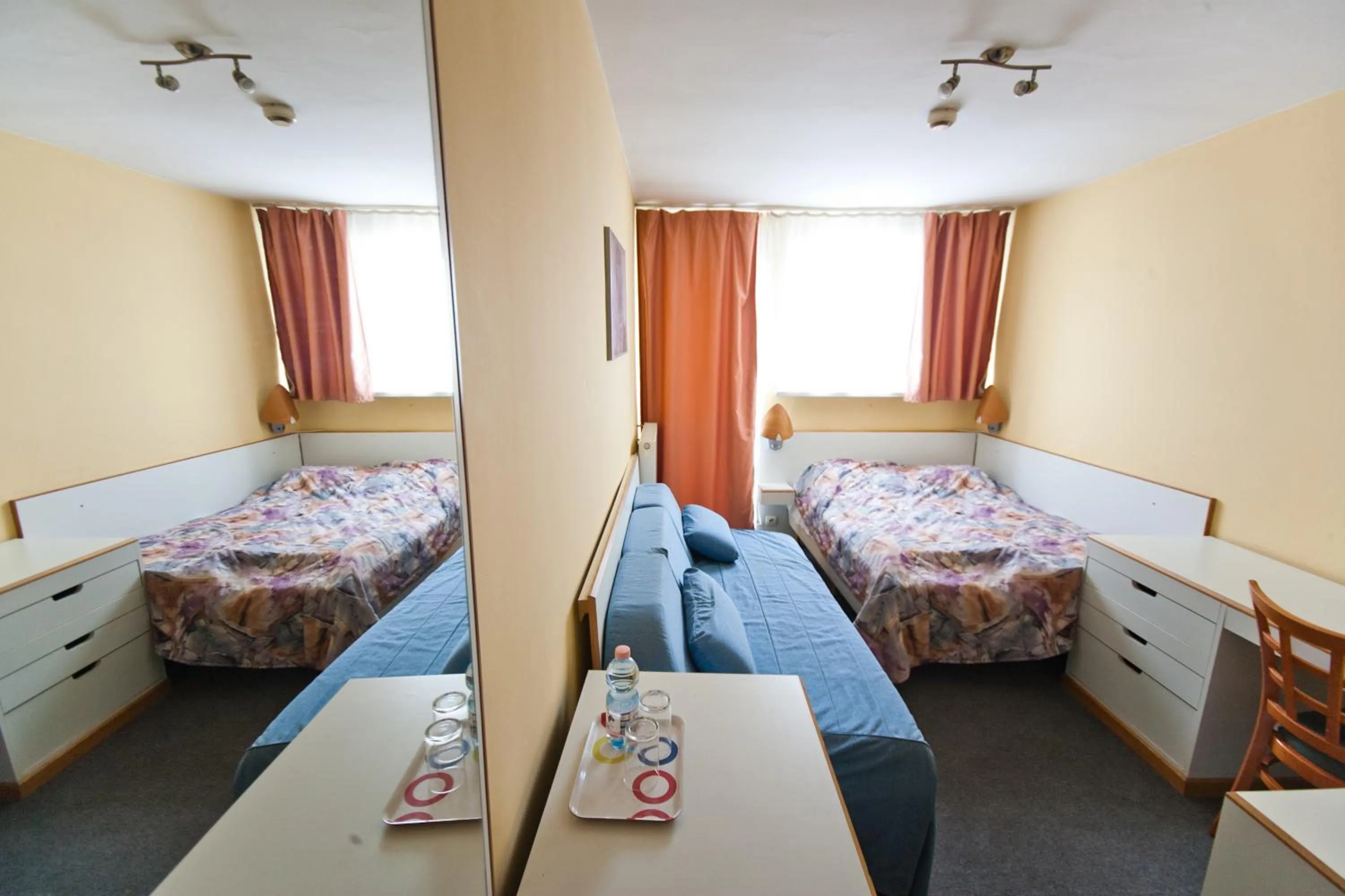 Double or Twin Room in Hostel Malinowski City