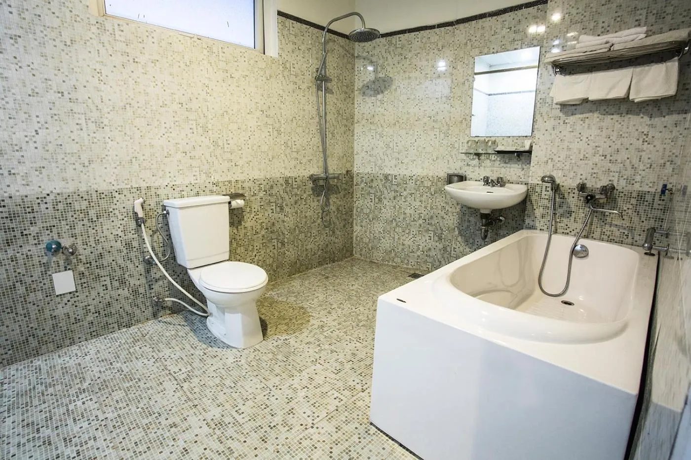 Shower in My Lan Hanoi Hotel