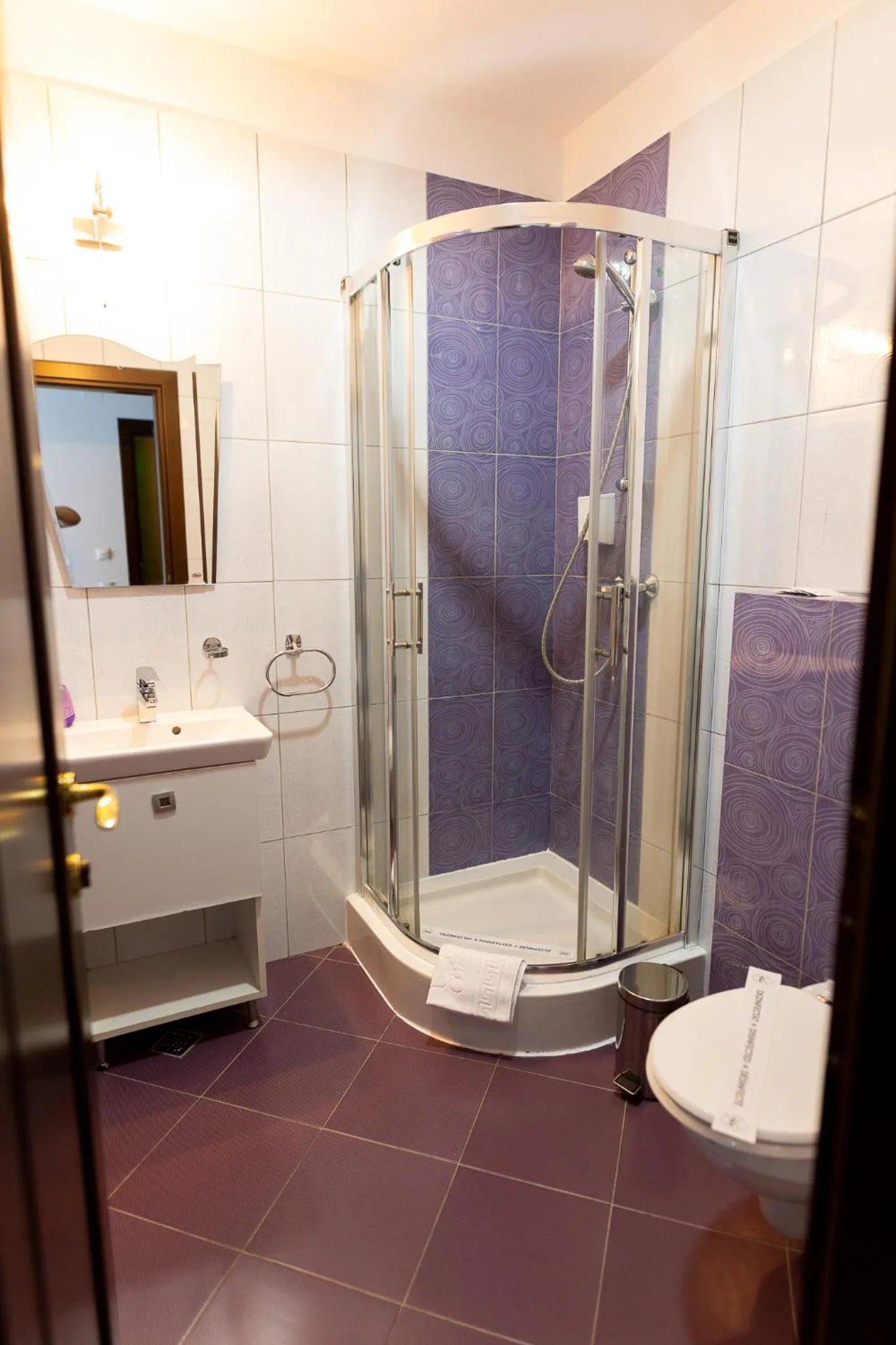 Bathroom in Hotel Select