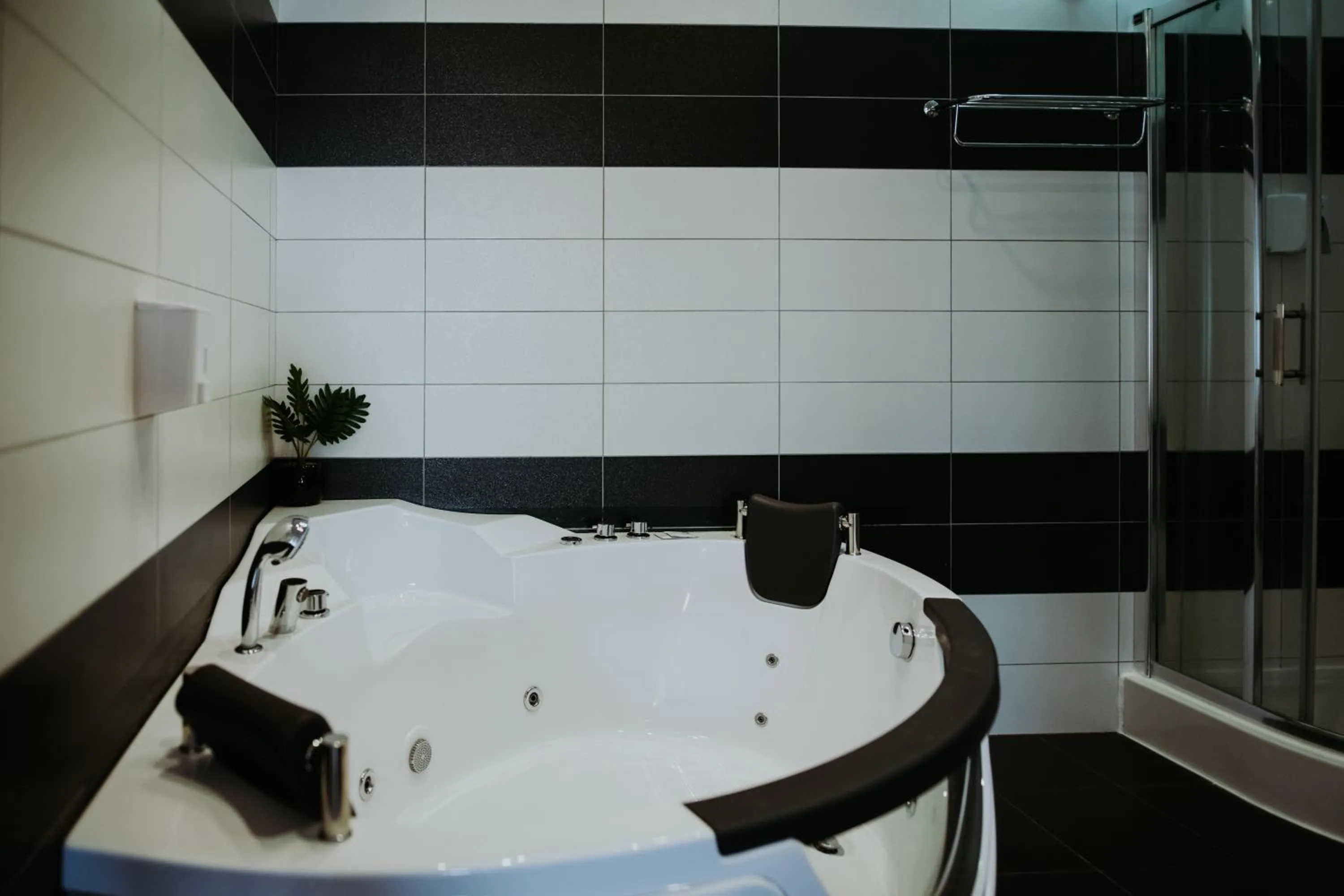 Bath in Hotel Select