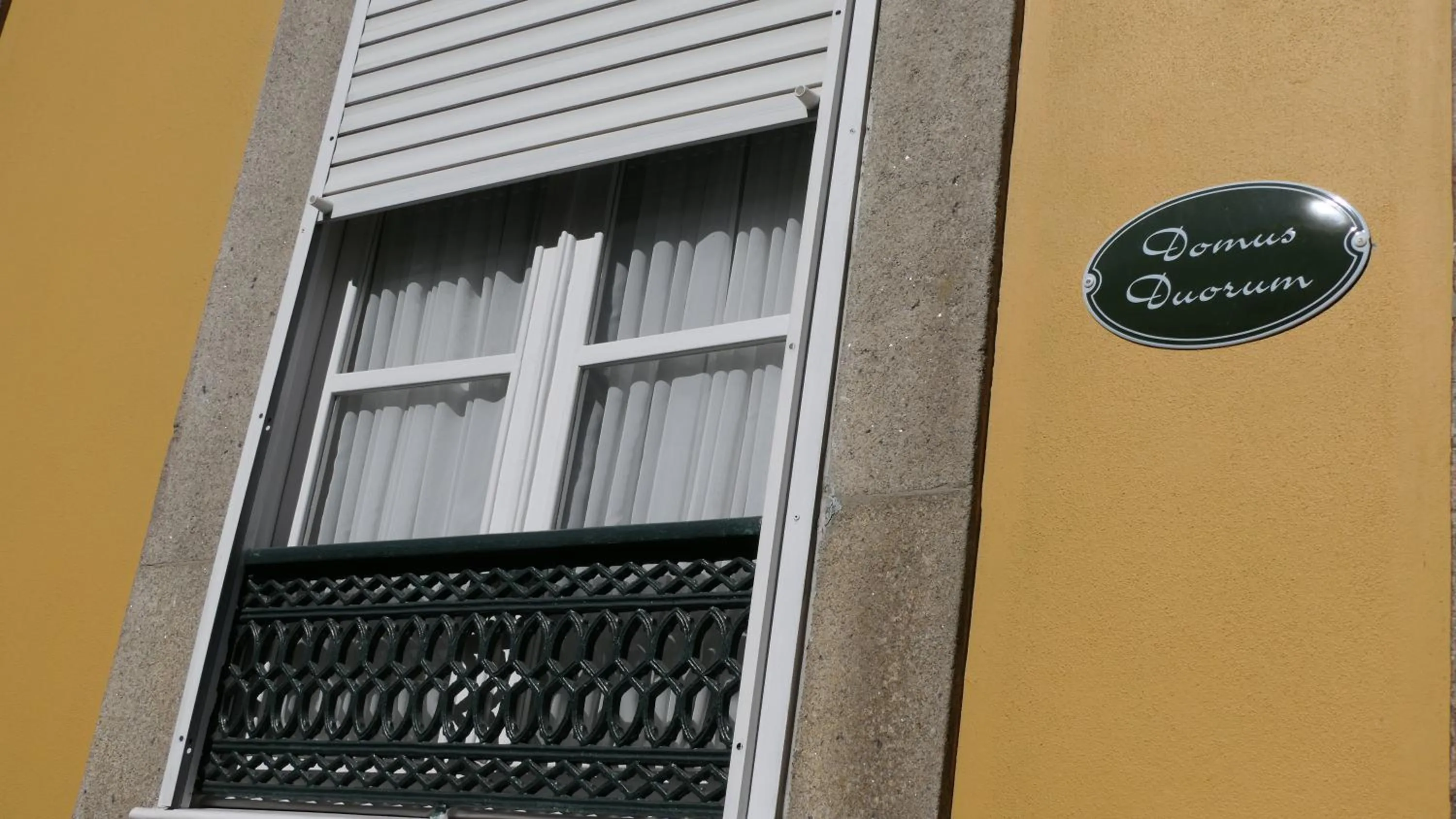 Property building in Domus Duorum