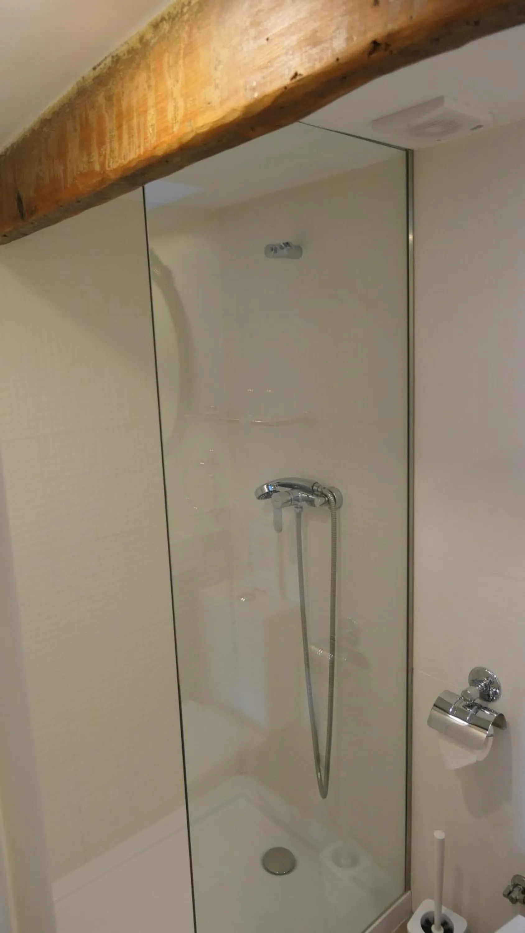 Bathroom in Domus Duorum