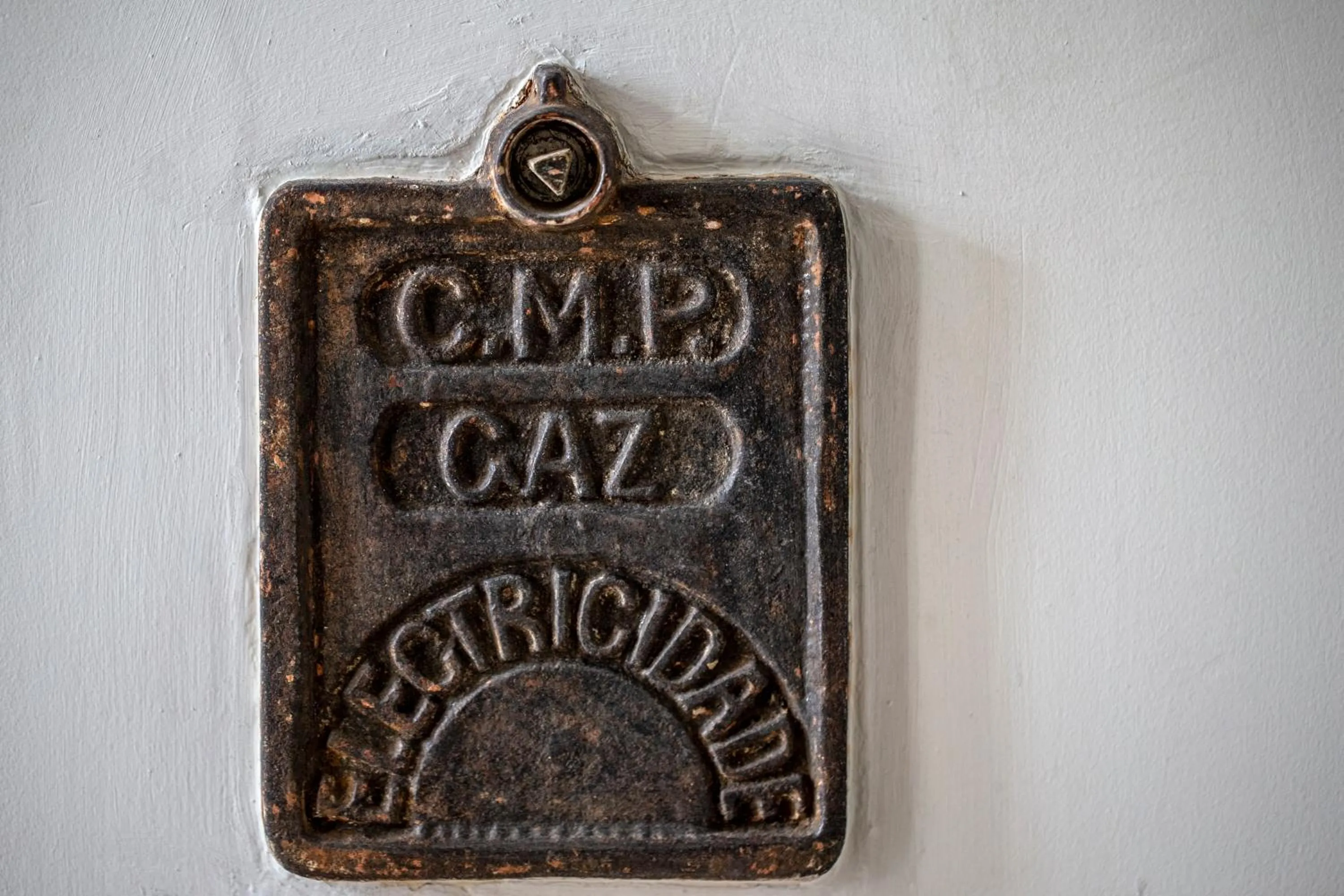 Facade/entrance in Domus Duorum