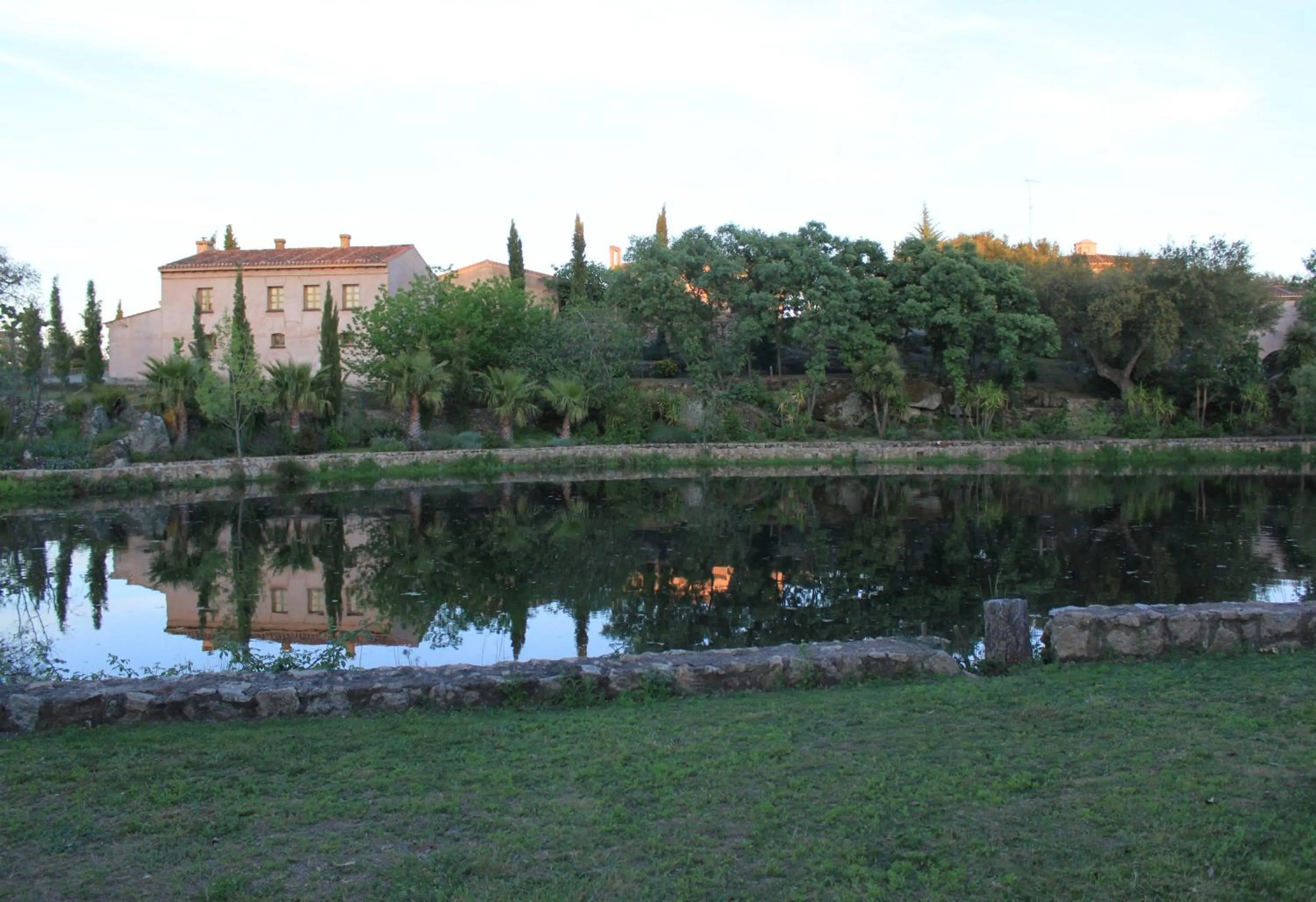 Lake view in Finca El Cortiñal