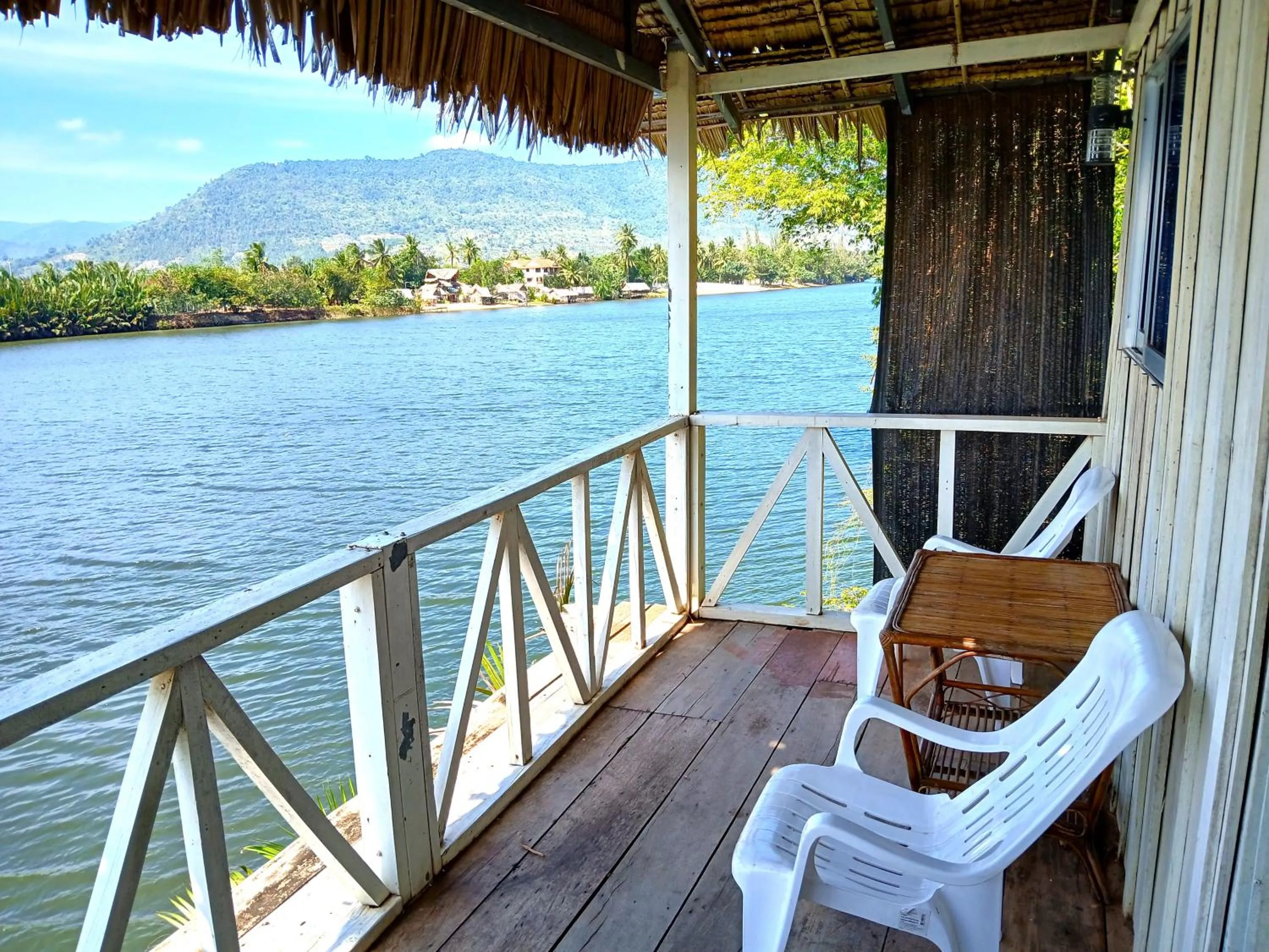 Property building in Green Mango Bungalows