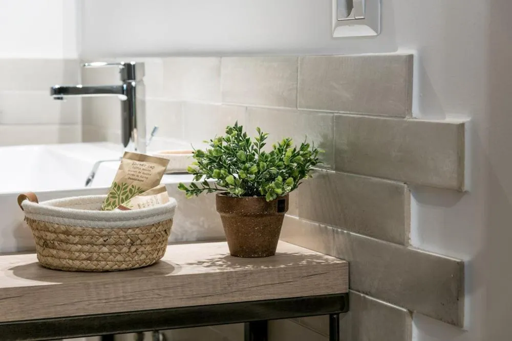 Bathroom in ValleChiara B&B