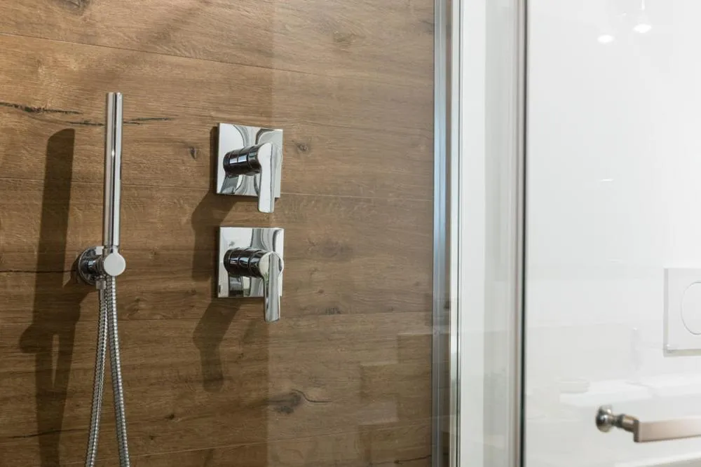 Shower in ValleChiara B&B