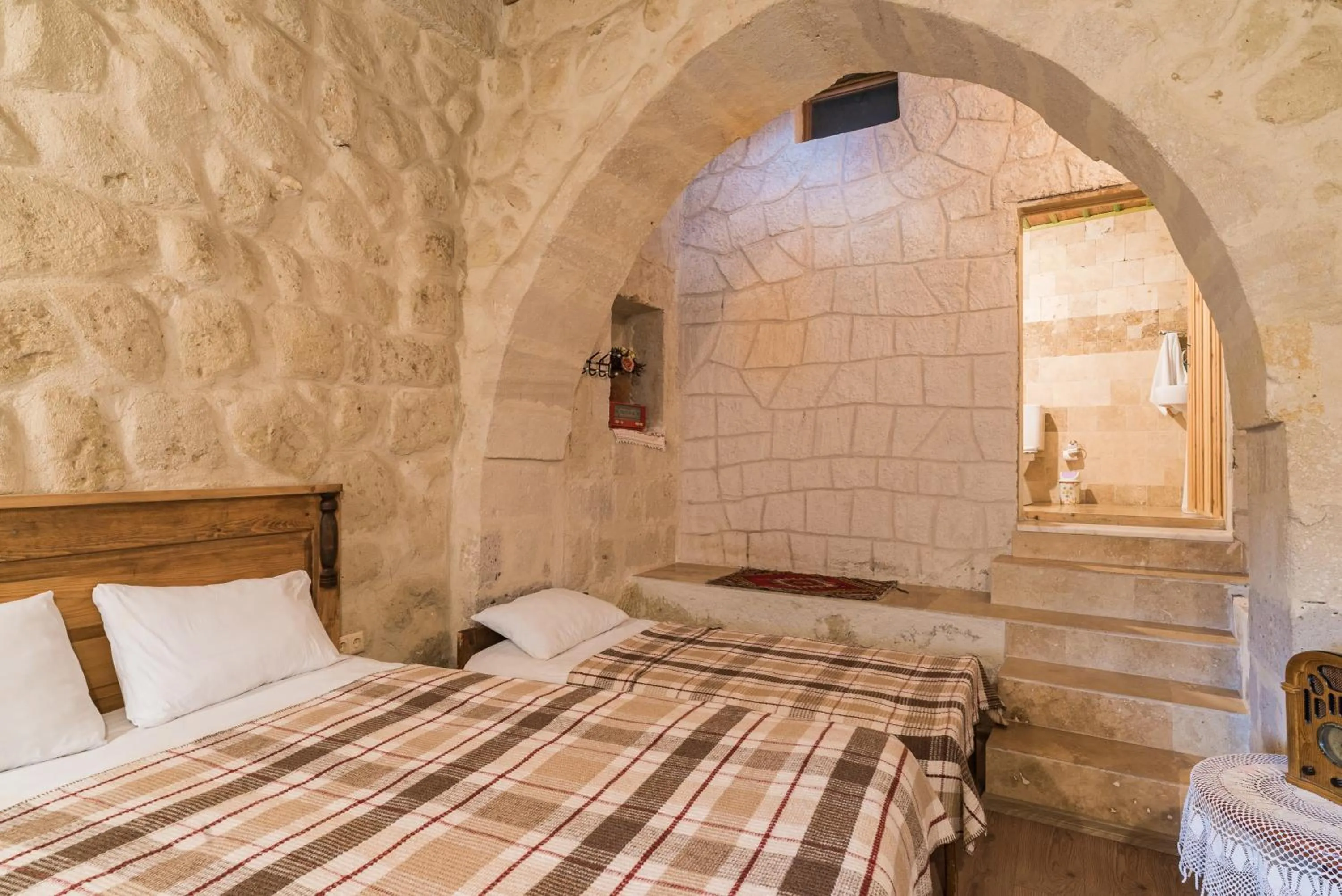 Photo of the whole room, Bed in Atilla's Cave Hotel