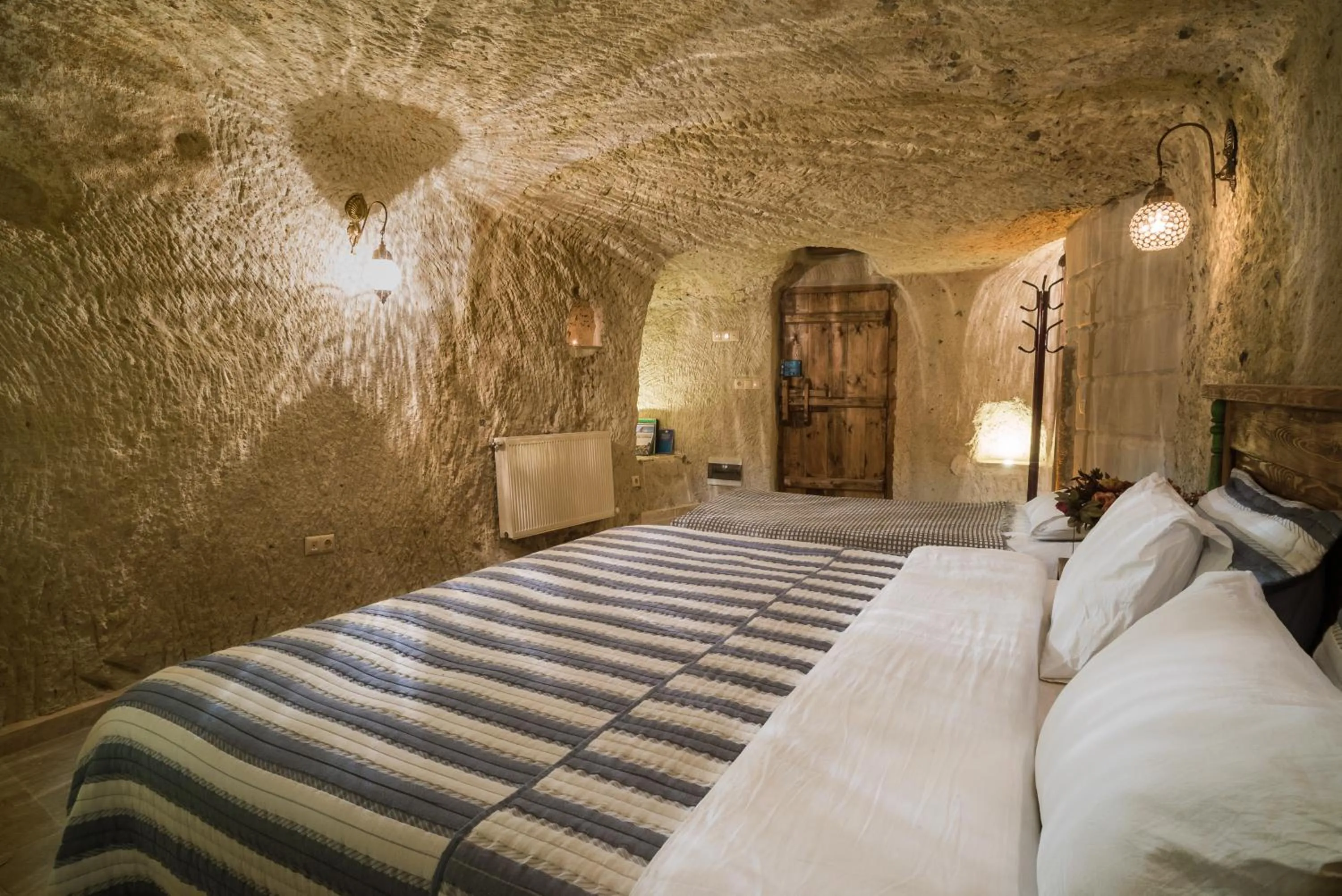 bunk bed, Bed in Atilla's Cave Hotel